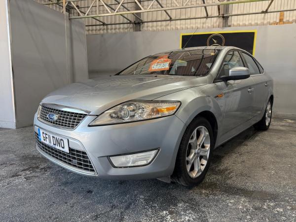 Ford Mondeo 2.0 TDCi Titanium X Hatchback 5dr Diesel Powershift Euro 5 (163 ps)