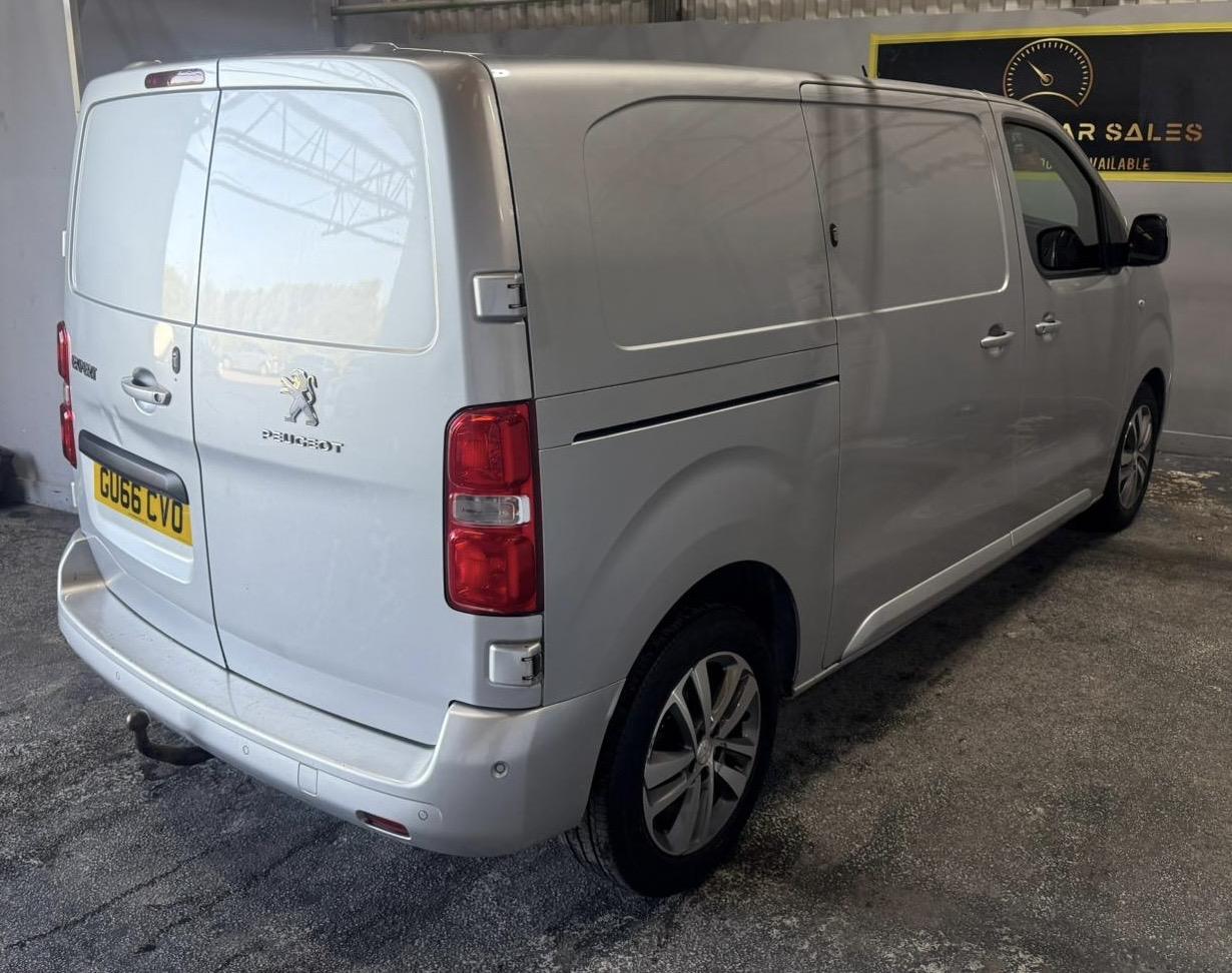 Peugeot Expert 2.0 BlueHDi 1400 Professional Plus Standard Panel Van 6dr Diesel Manual MWB Euro 6 (s/s) (120 ps)