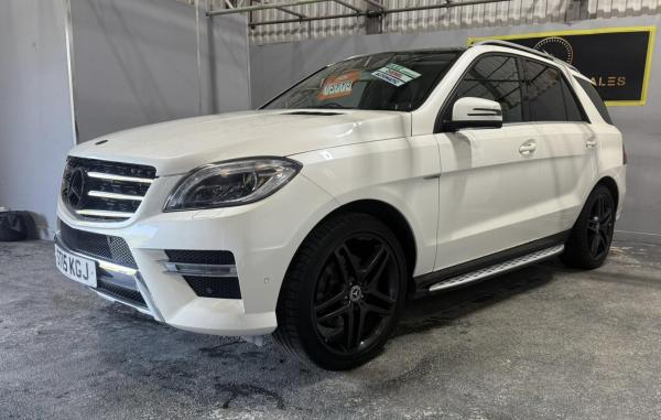 Mercedes-Benz M Class 3.0 ML350 V6 BlueTEC AMG Line SUV 5dr Diesel G-Tronic 4WD Euro 6 (s/s) (258 ps)