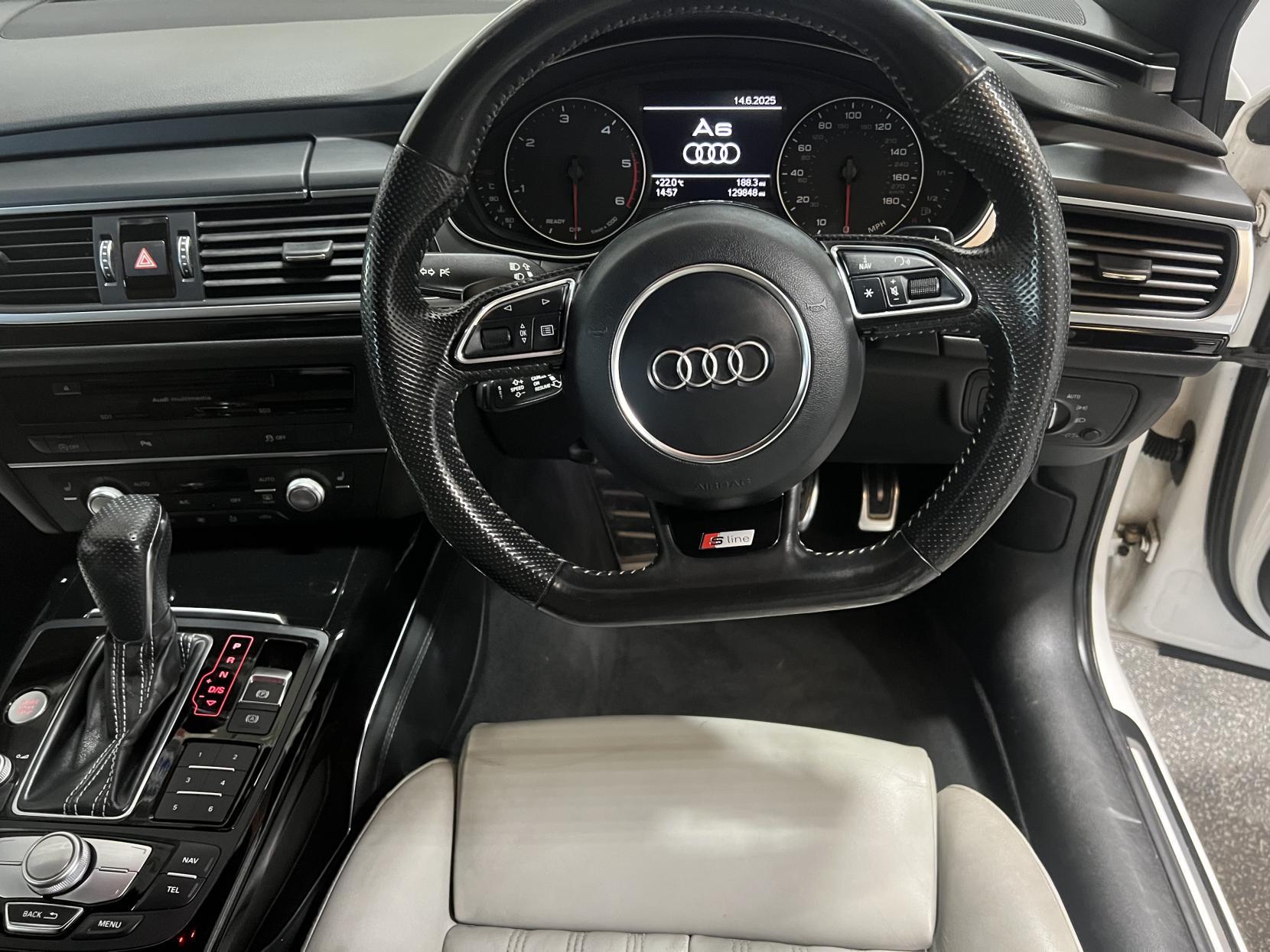 Audi A6 Saloon 2.0 TDI ultra Black Edition Saloon 4dr Diesel S Tronic Euro 6 (s/s) (190 ps)