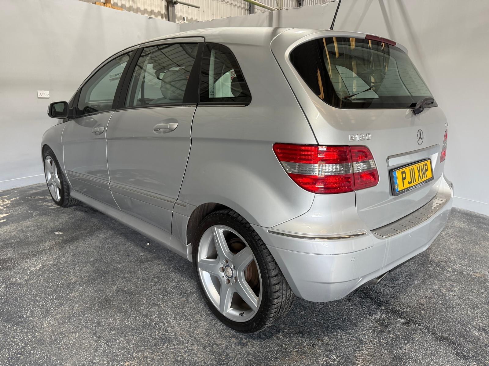 Mercedes-Benz B Class 2.0 B180 CDI Sport MPV 5dr Diesel CVT (158 g/km, 109 bhp)
