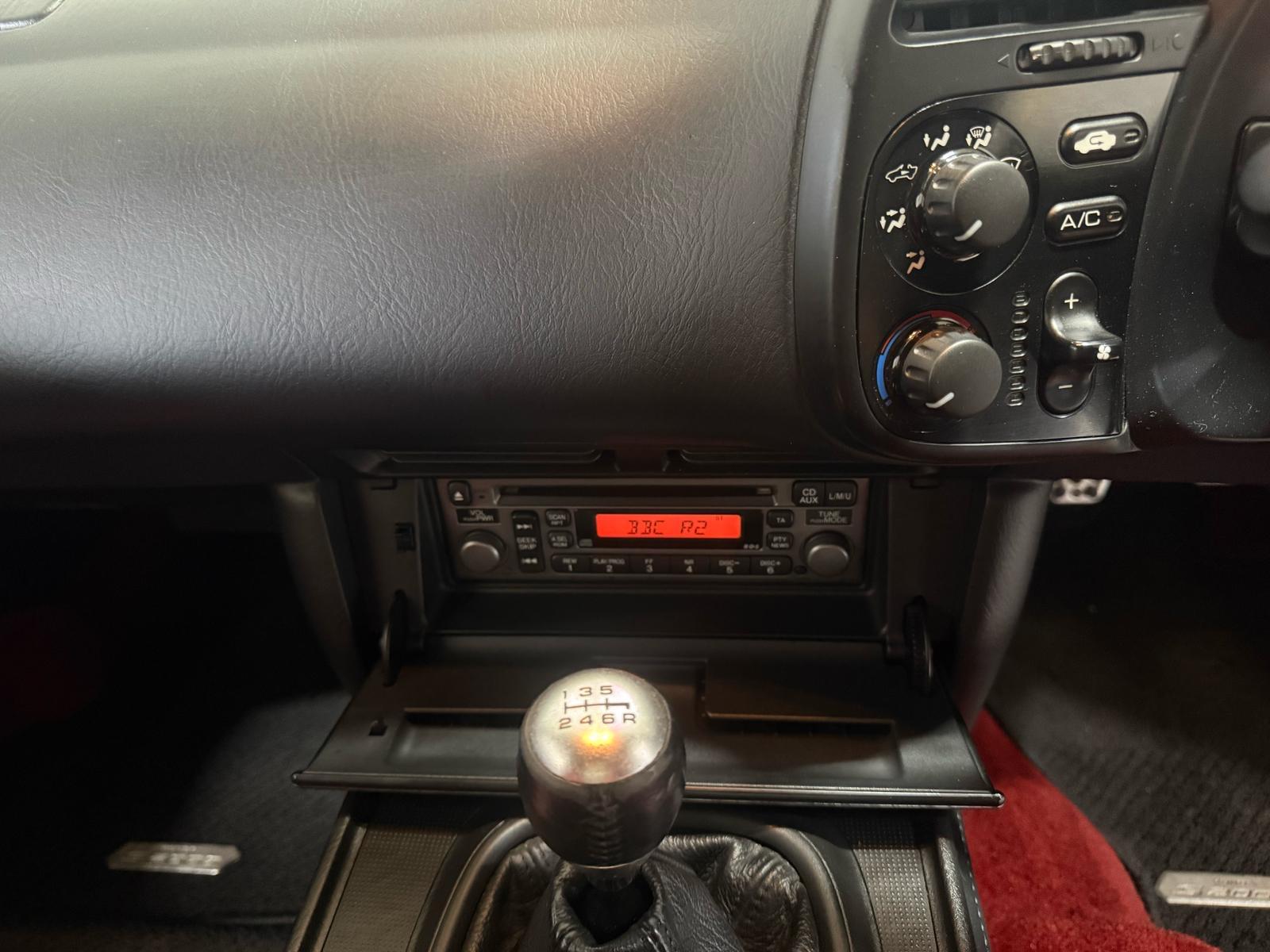 Honda S2000 2.0 i-VTEC Roadster Convertible 2dr Petrol Manual (237 g/km, 236 bhp)