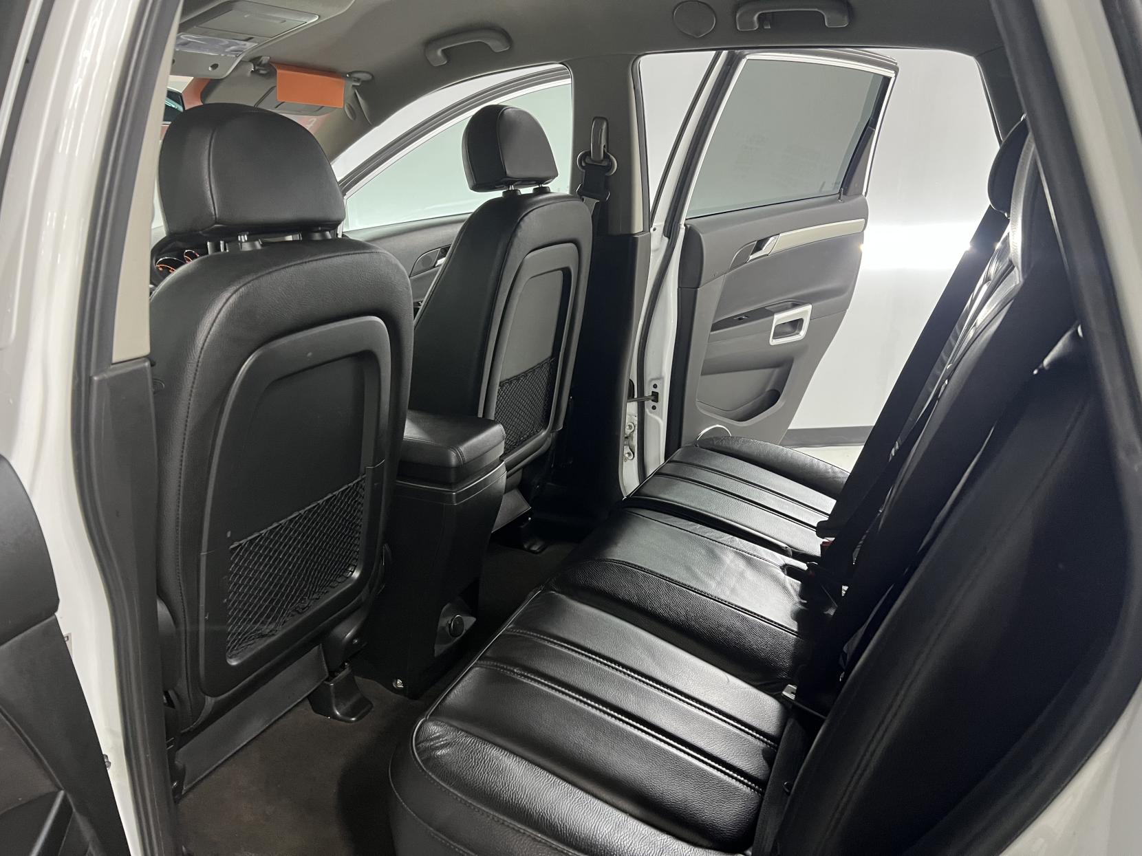 Vauxhall Antara 2.2 CDTi SE SUV 5dr Diesel Auto 4WD Euro 5 (SNav) (163 ps)