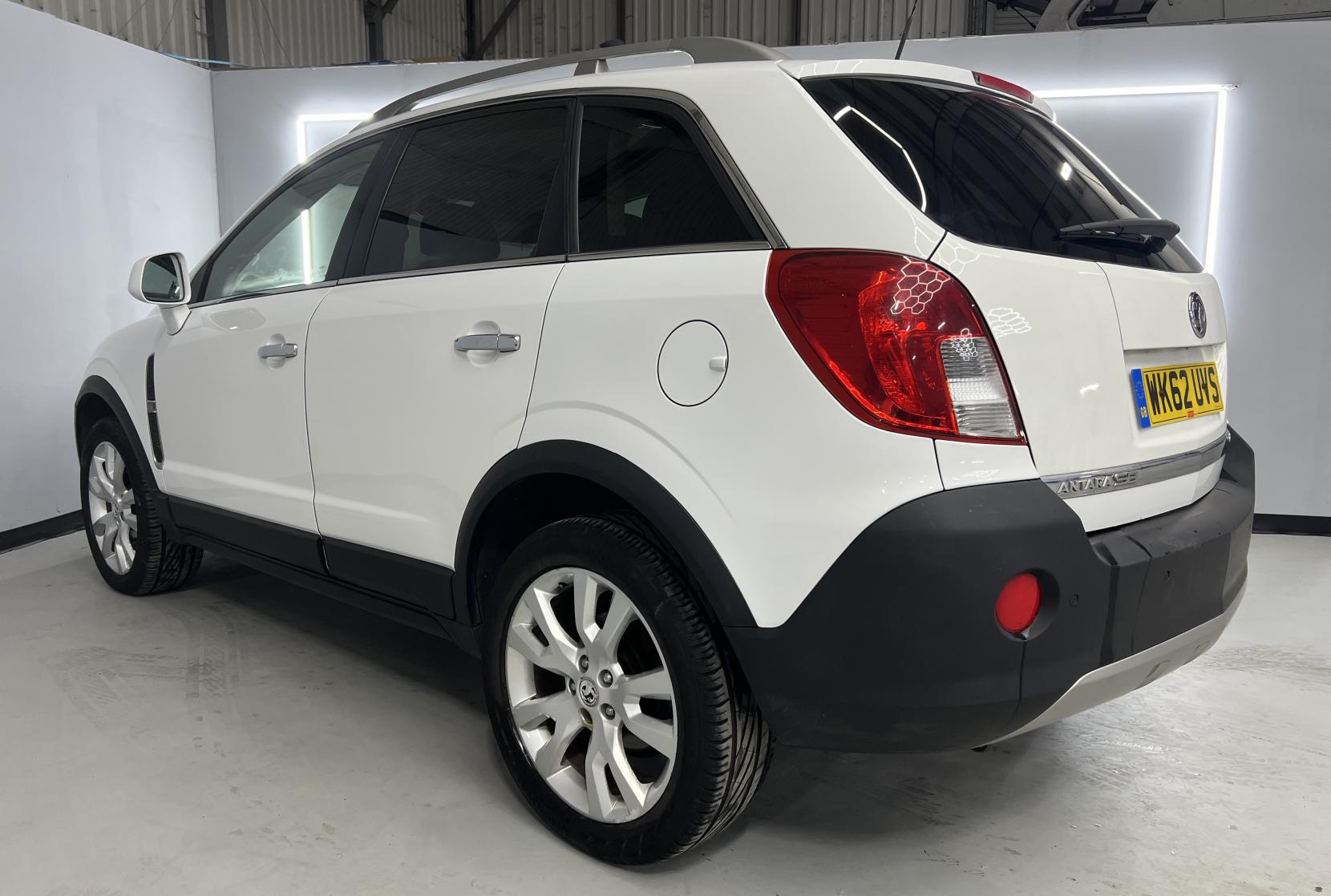 Vauxhall Antara 2.2 CDTi SE SUV 5dr Diesel Auto 4WD Euro 5 (SNav) (163 ps)
