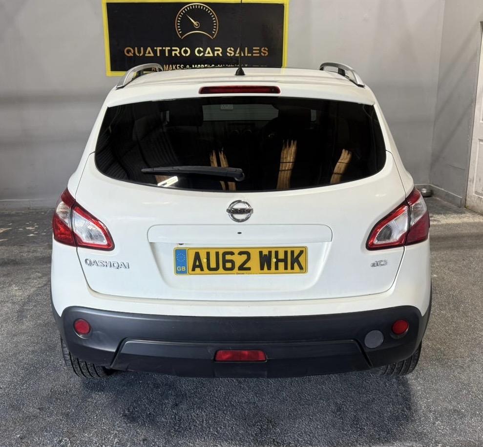 Nissan Qashqai 1.5 dCi Tekna SUV 5dr Diesel Manual 2WD Euro 5 (110 ps)
