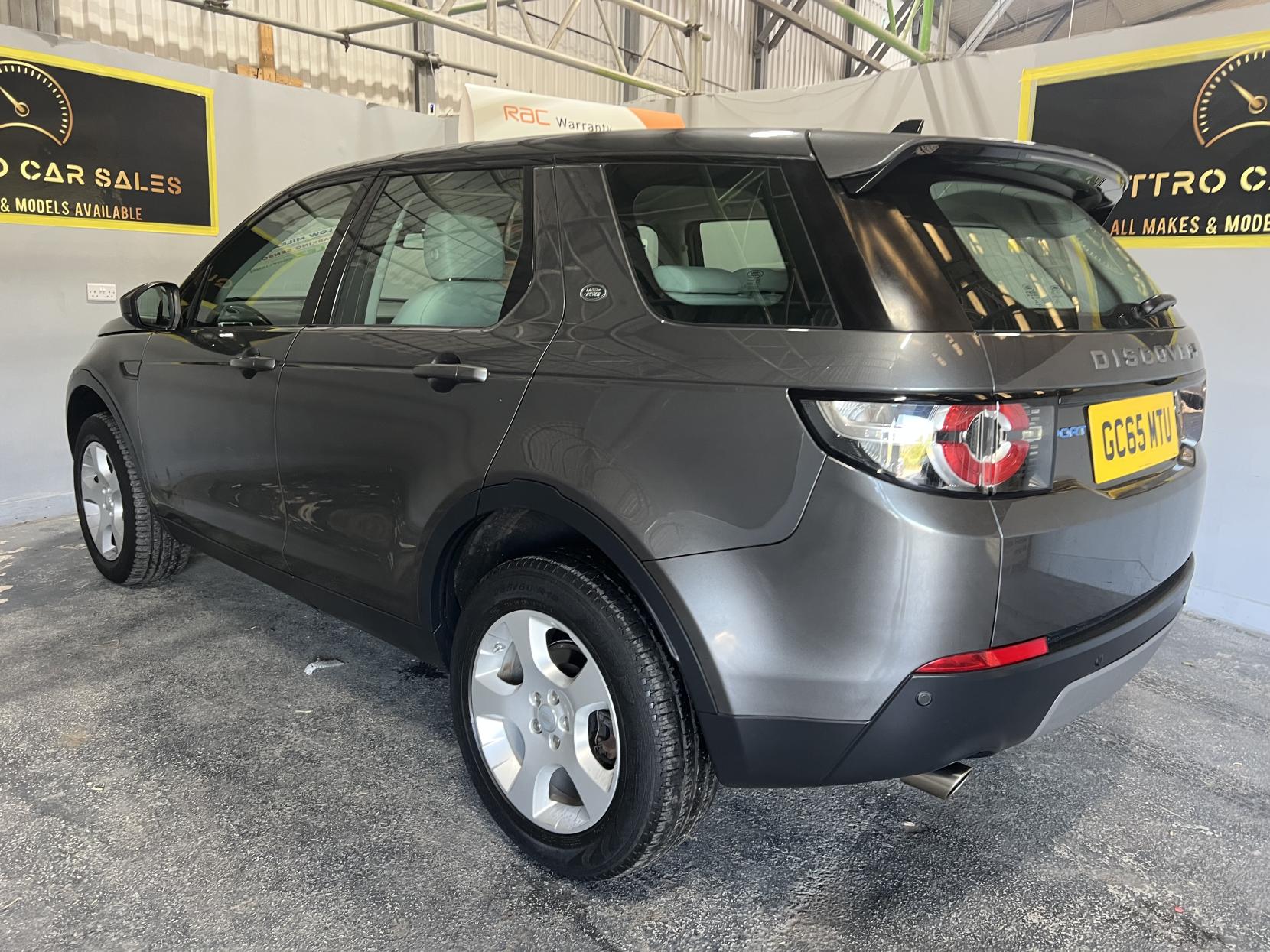 Land Rover Discovery Sport 2.0 TD4 SE SUV 5dr Diesel Manual 4WD Euro 6 (s/s) (5 Seat) (150 ps)
