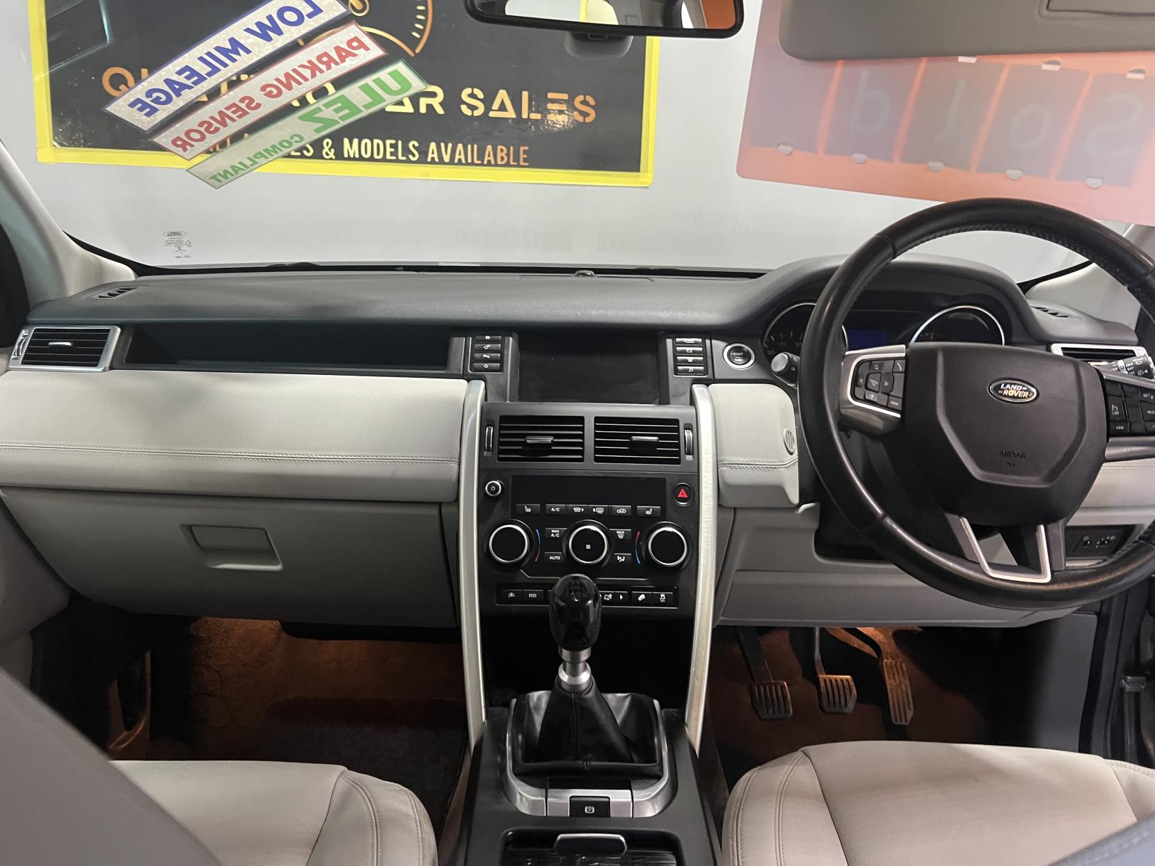 Land Rover Discovery Sport 2.0 TD4 SE SUV 5dr Diesel Manual 4WD Euro 6 (s/s) (5 Seat) (150 ps)