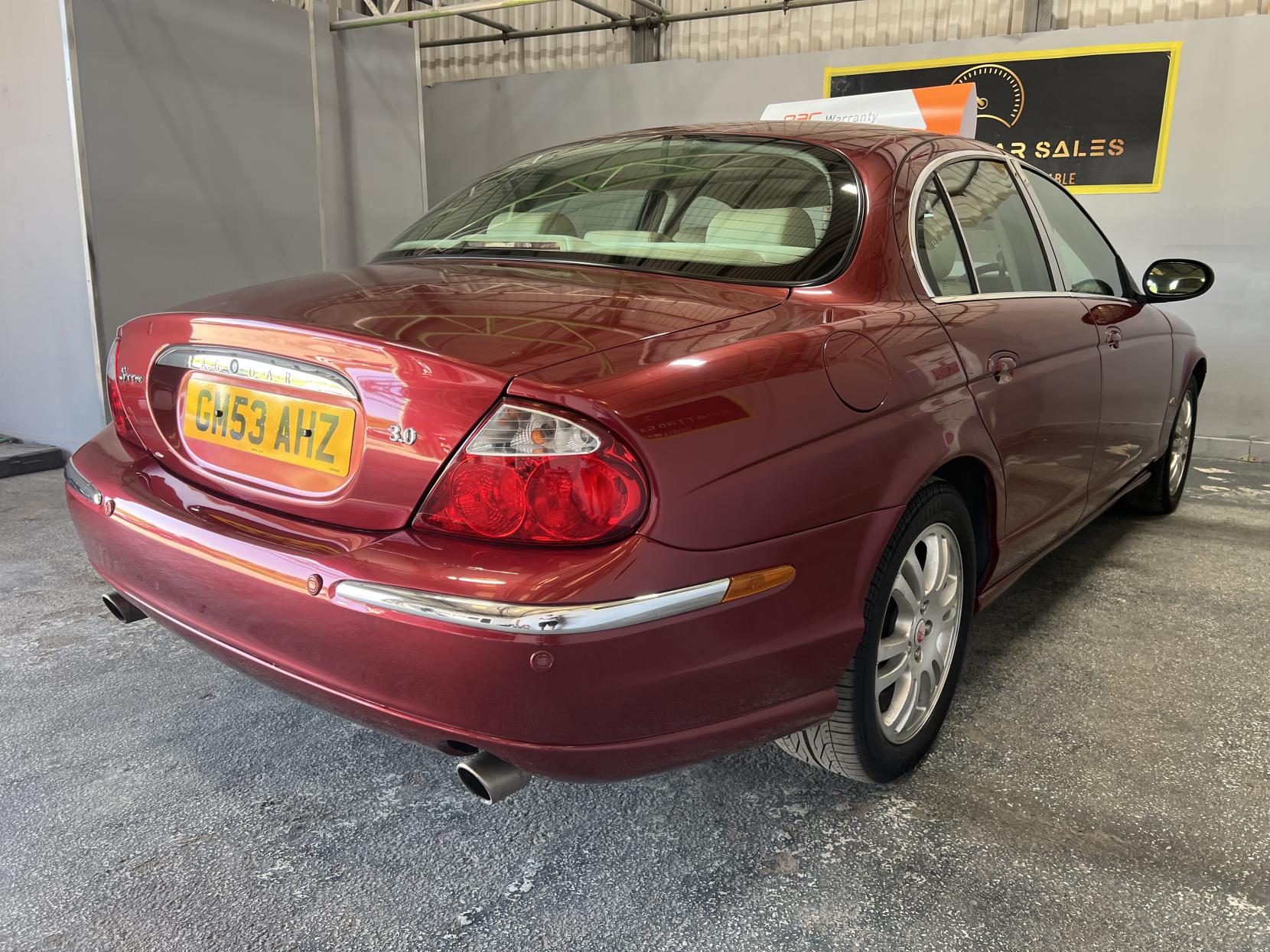 Jaguar S-Type 3.0 V6 SE Saloon 4dr Petrol Automatic (259 g/km, 240 bhp)