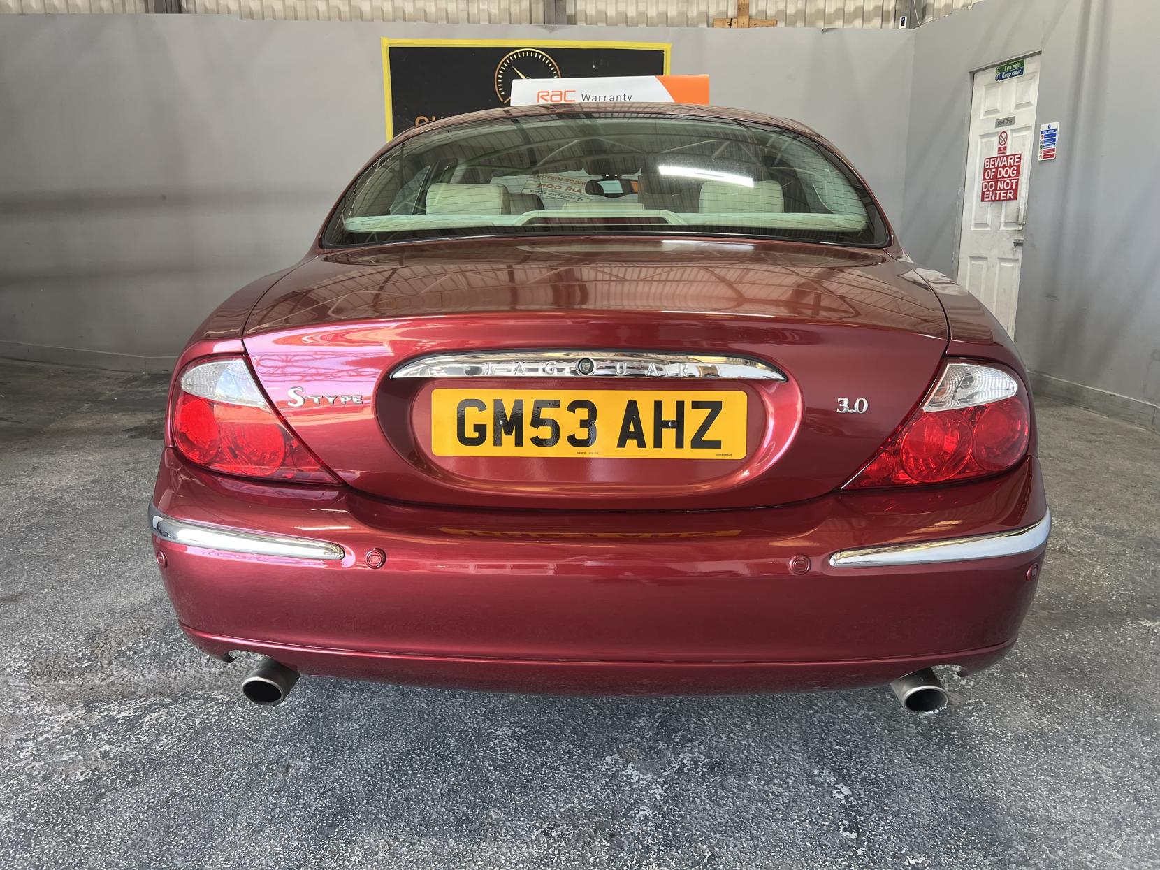 Jaguar S-Type 3.0 V6 SE Saloon 4dr Petrol Automatic (259 g/km, 240 bhp)
