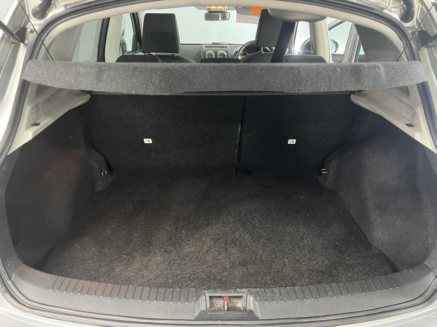 Nissan Qashqai 2.0 n-tec Hatchback 5dr Petrol CVT 4WD (201 g/km, 139 bhp)