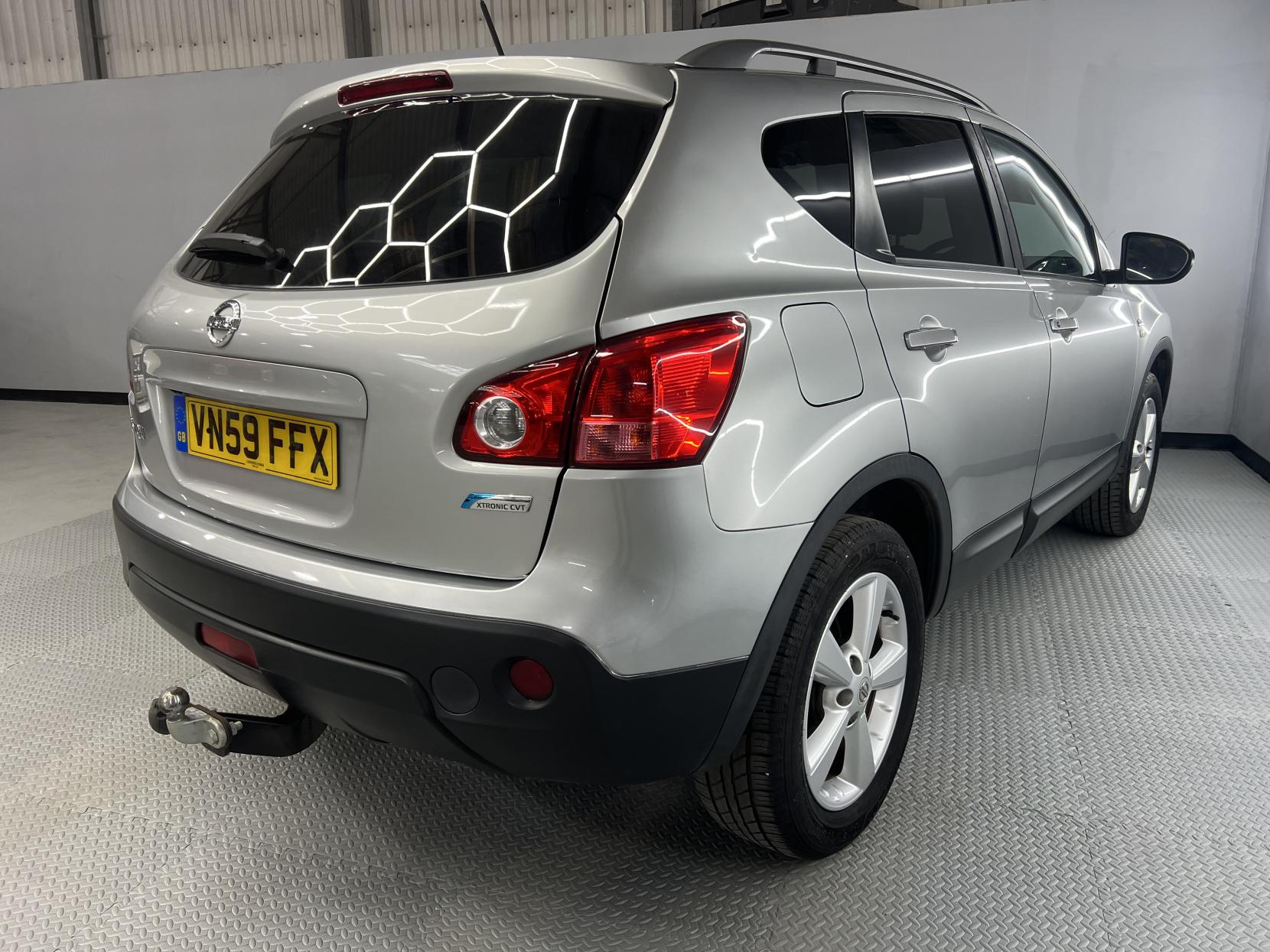 Nissan Qashqai 2.0 n-tec Hatchback 5dr Petrol CVT 4WD (201 g/km, 139 bhp)