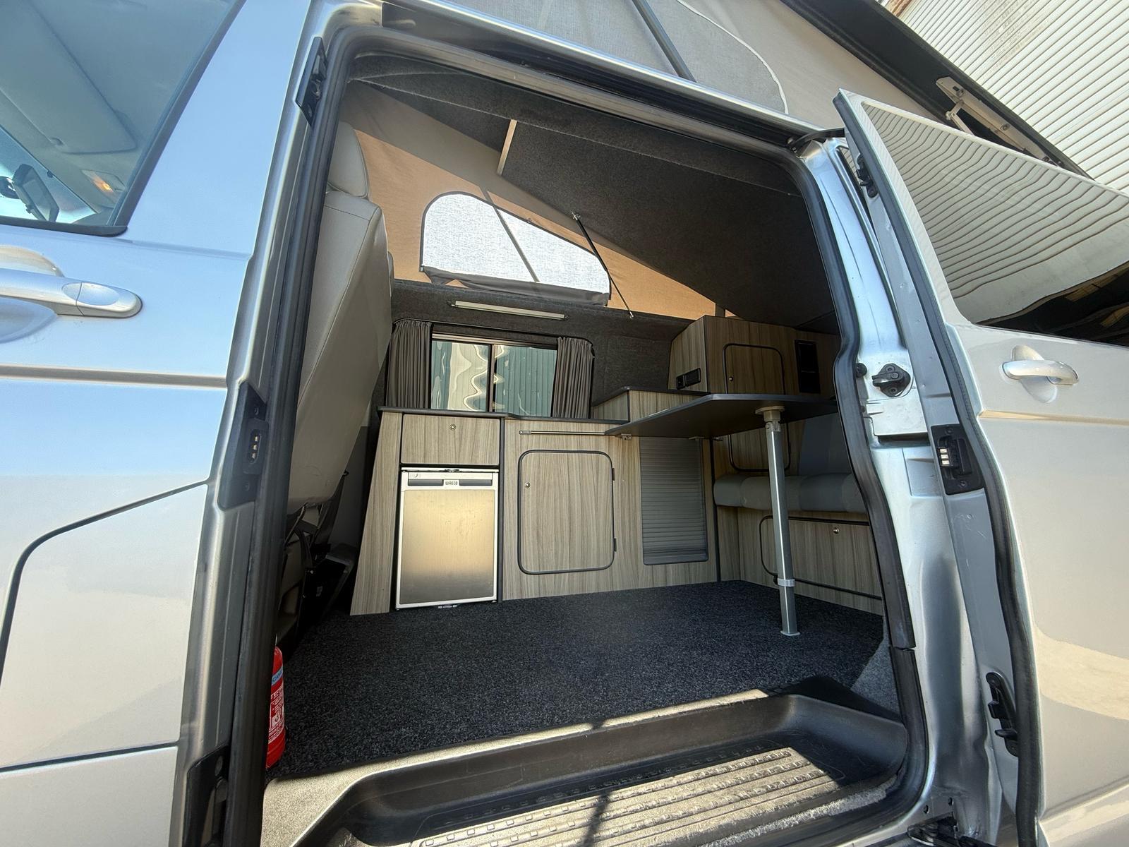 Volkswagen Transporter 2.5 TDI PD T30 Panel Van 4dr Diesel Manual L3 H1 (128 bhp)
