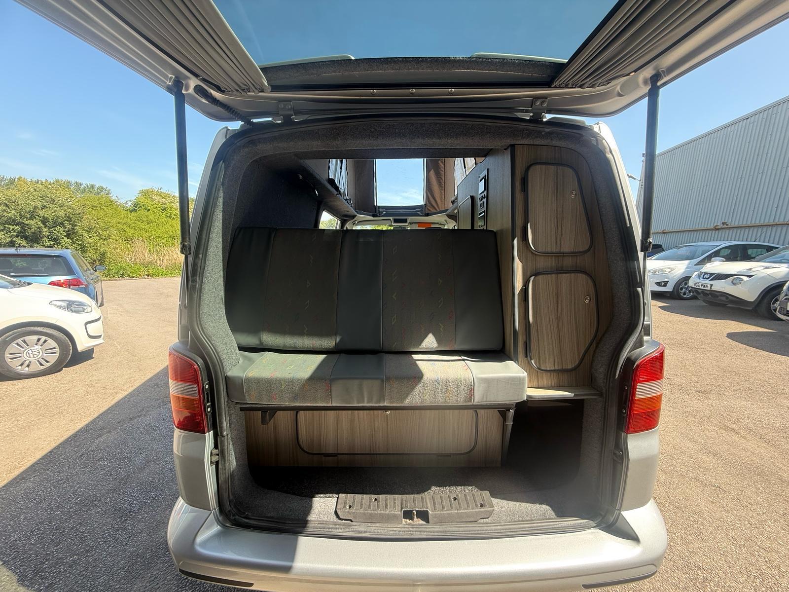 Volkswagen Transporter 2.5 TDI PD T30 Panel Van 4dr Diesel Manual L3 H1 (128 bhp)