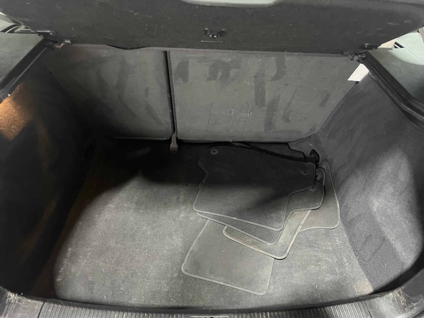 Audi A3 1.6 TDI Sport Sportback 5dr Diesel Manual Euro 5 (s/s) (105 ps)