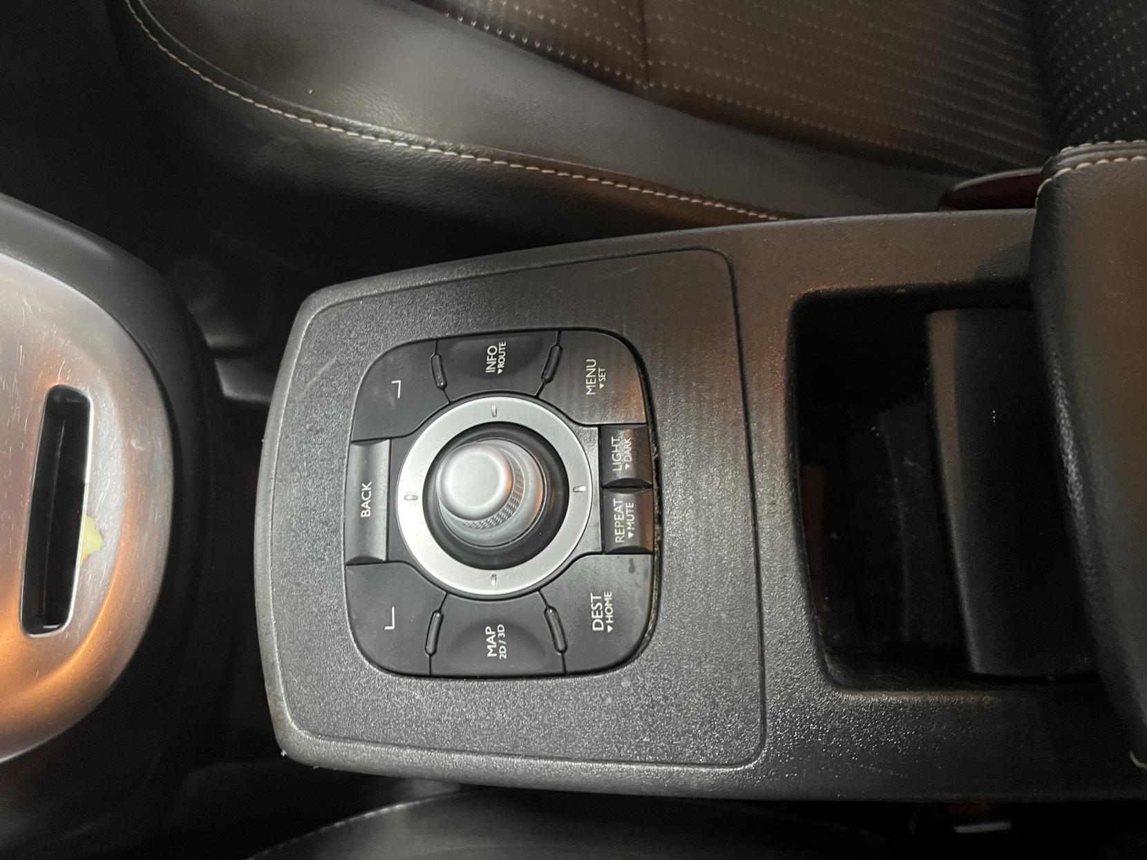 Renault Scenic 1.5 dCi Dynamique TomTom MPV 5dr Diesel Manual Euro 5 (s/s) (110 ps)