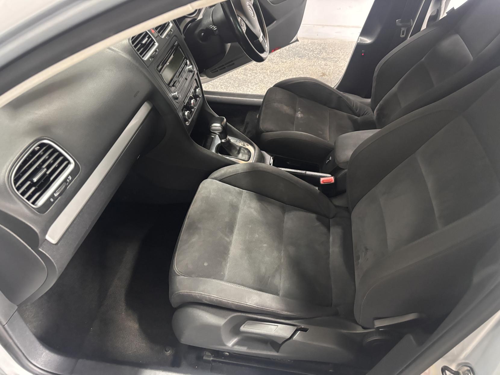 Volkswagen Golf 2.0 TDI GT Hatchback 5dr Diesel DSG Euro 5 (140 ps)