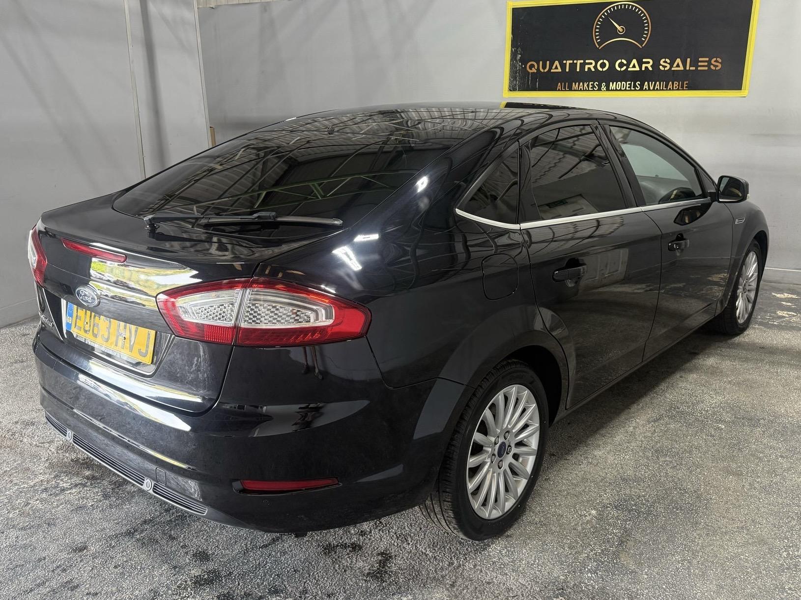 Ford Mondeo 2.0 TDCi Zetec Business Edition Hatchback 5dr Diesel Manual Euro 5 (140 ps)