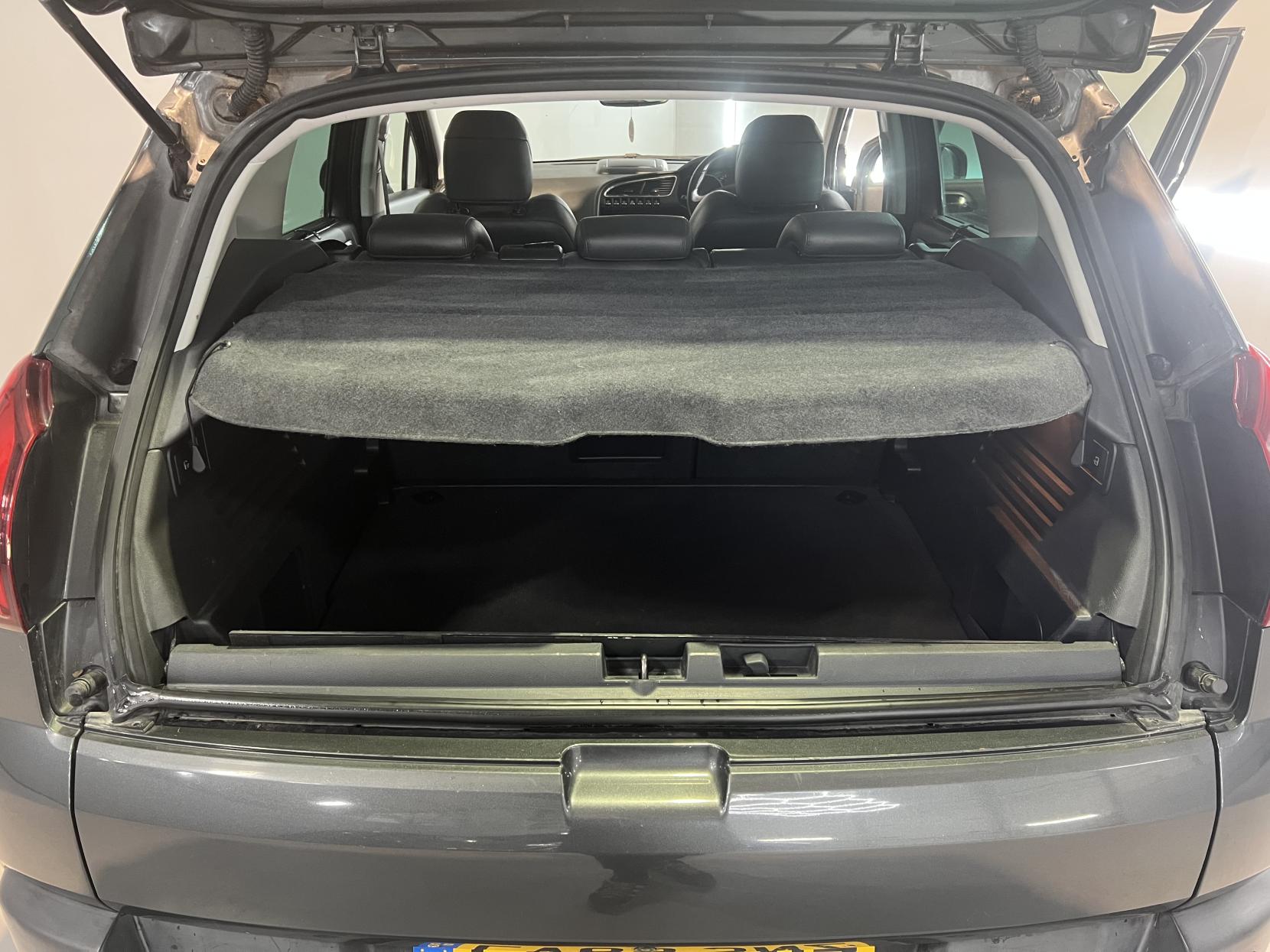 Peugeot 3008 1.2 PureTech Allure SUV 5dr Petrol Manual Euro 6 (s/s) (130 ps)