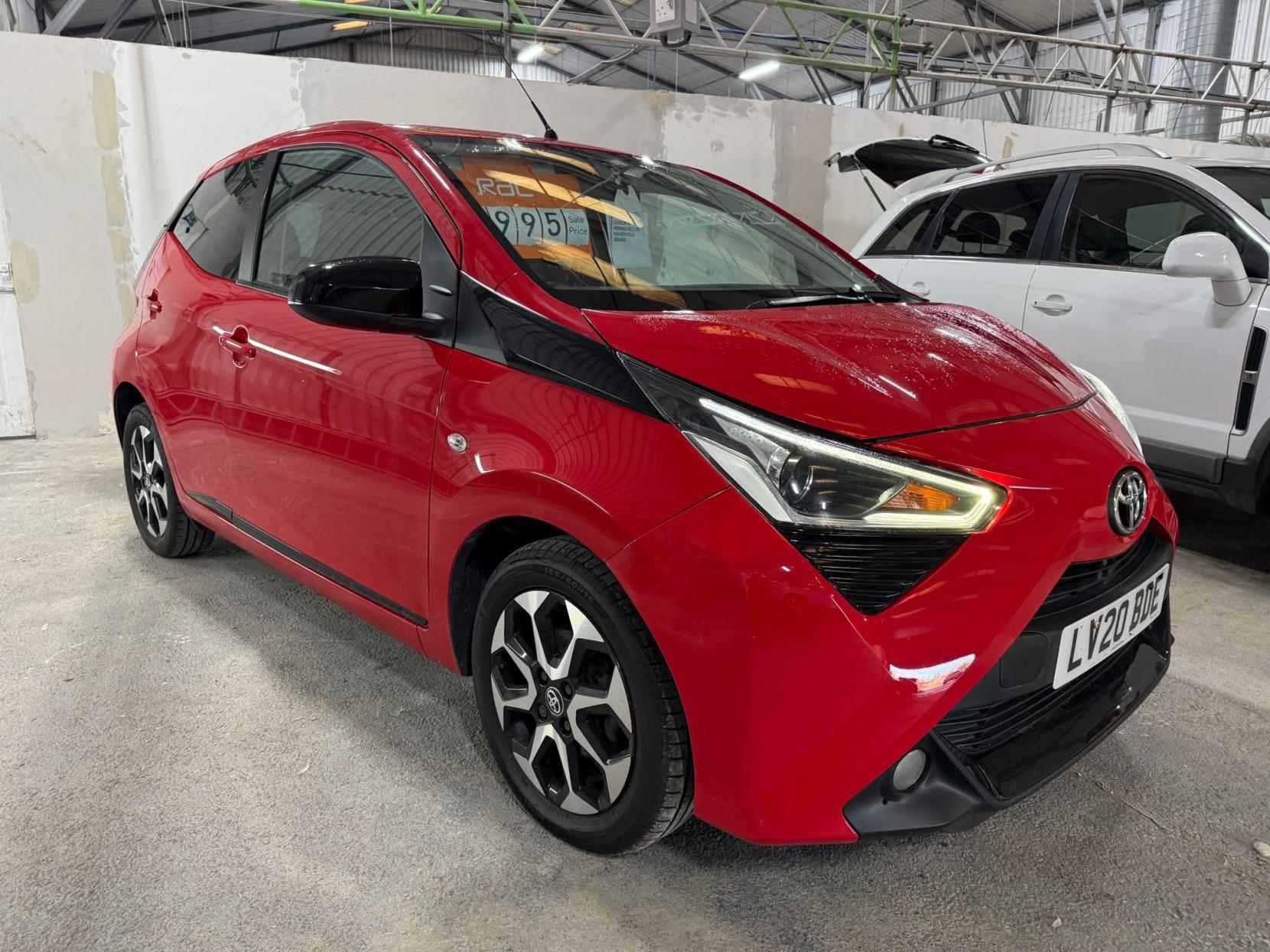 Toyota AYGO 1.0 VVT-i x-trend Hatchback 5dr Petrol Manual Euro 6 (71 ps)