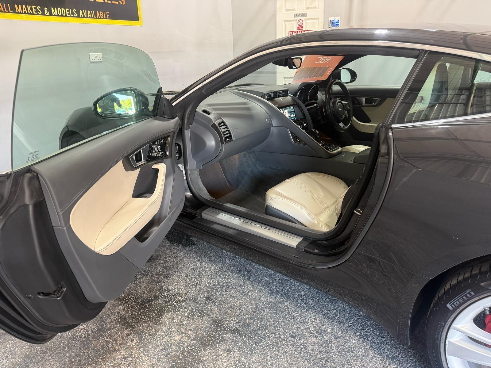 Jaguar F-Type 3.0 V6 S Coupe 2dr Petrol Auto Euro 5 (s/s) (380 ps)