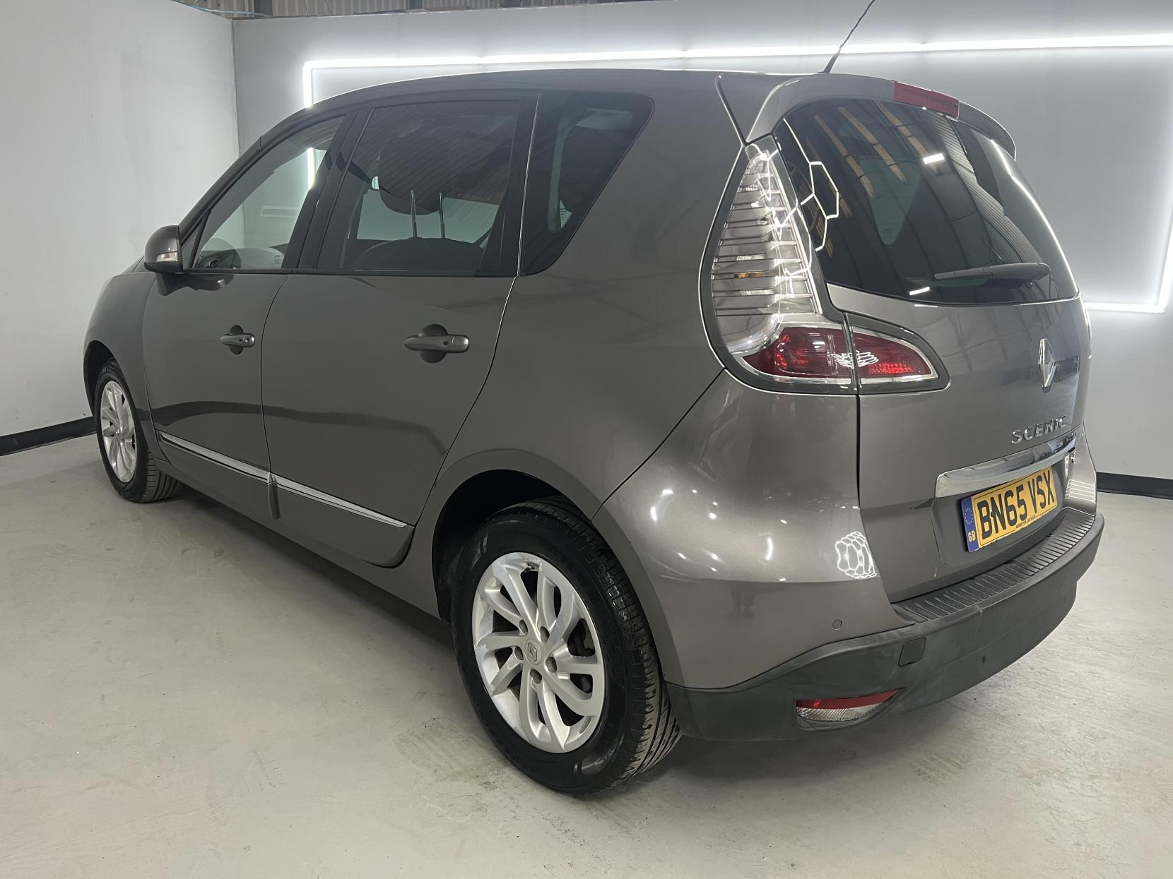 Renault Scenic 1.5 dCi Dynamique Nav MPV 5dr Diesel Auto Euro 6 (110 ps)