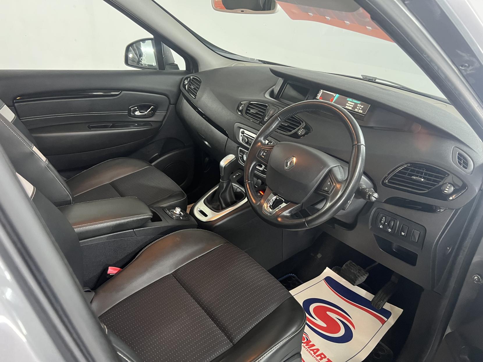 Renault Scenic 1.5 dCi Dynamique Nav MPV 5dr Diesel Auto Euro 6 (110 ps)