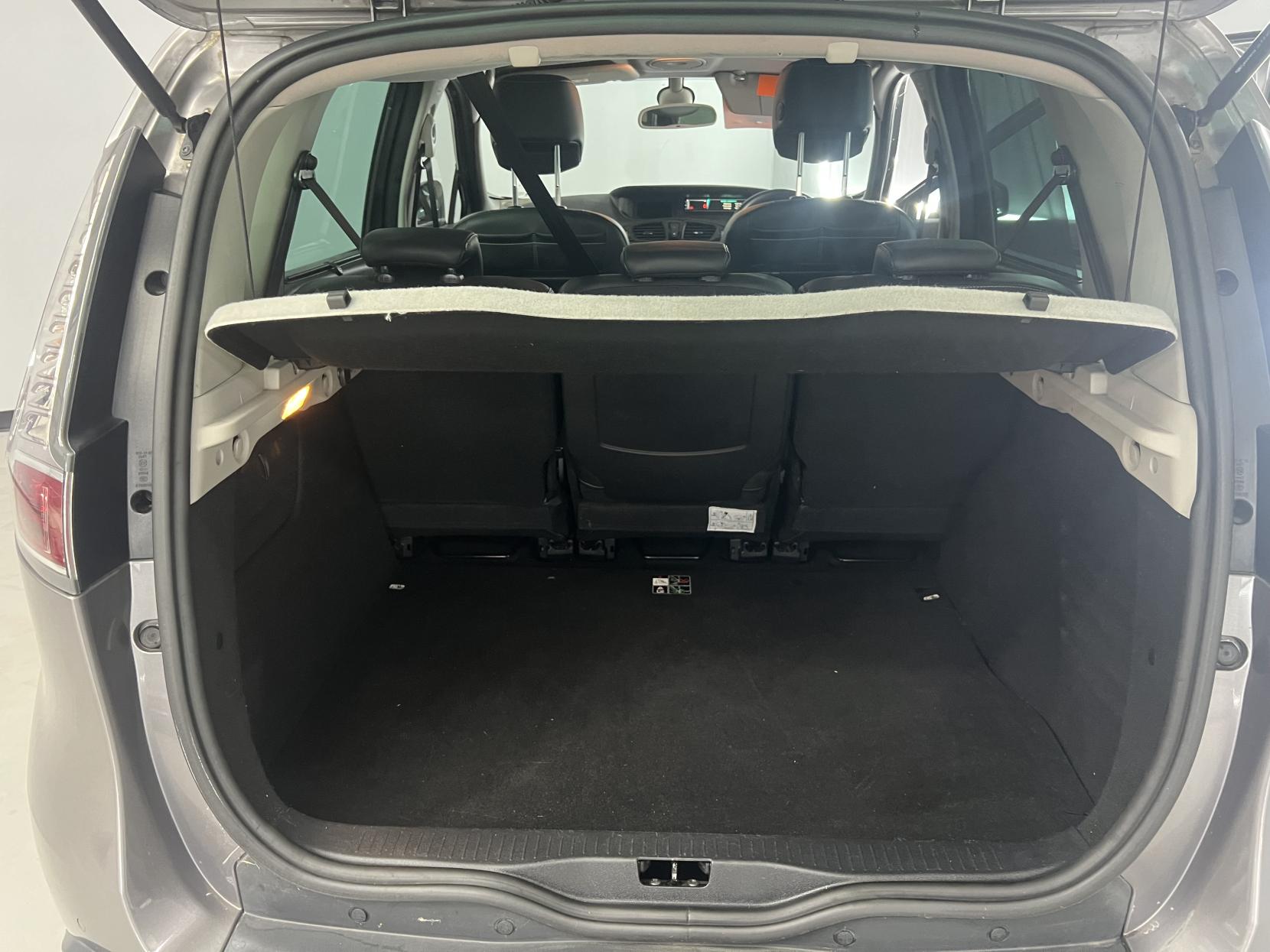 Renault Scenic 1.5 dCi Dynamique Nav MPV 5dr Diesel Auto Euro 6 (110 ps)