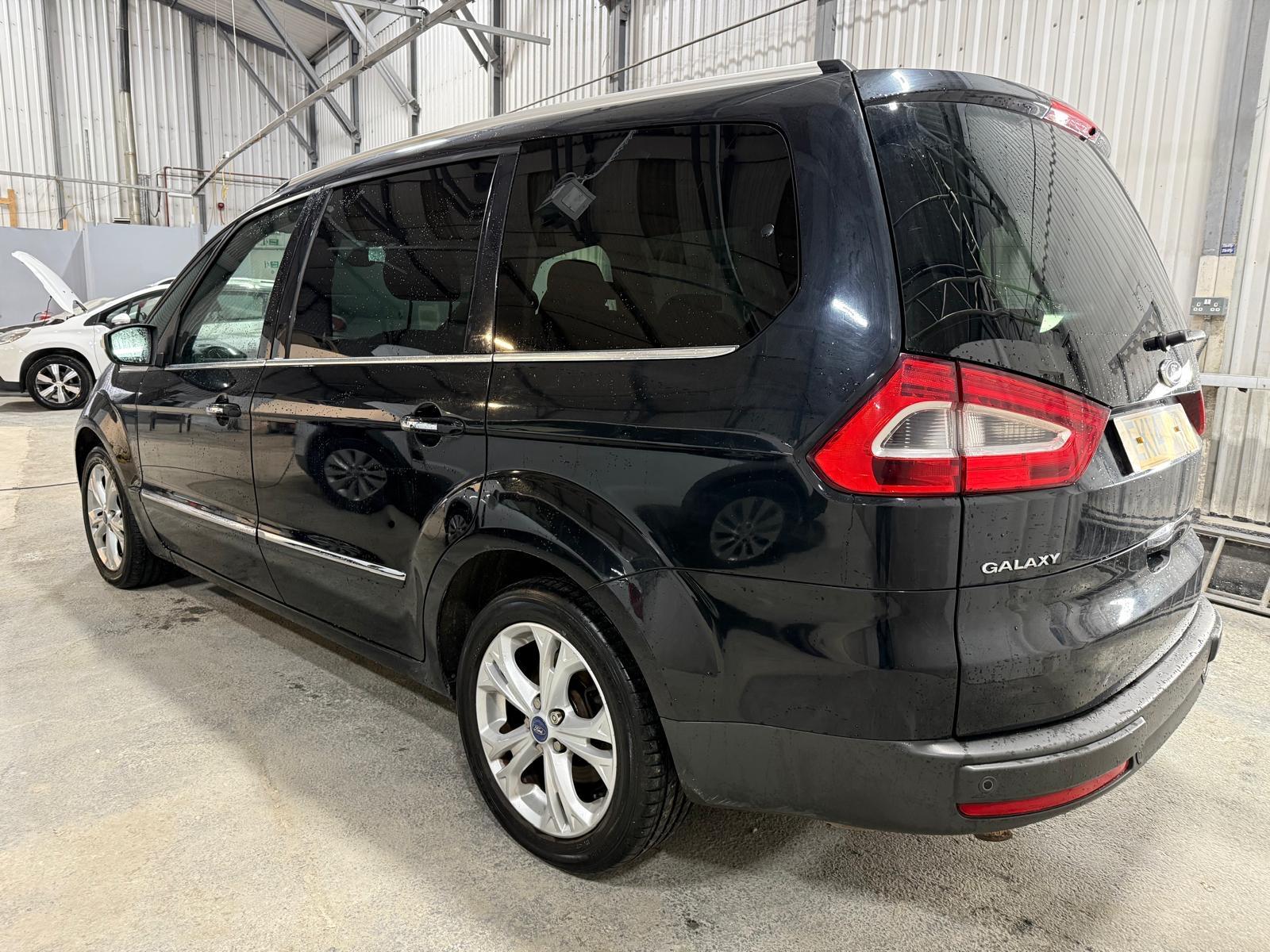 Ford Galaxy 2.0 TDCi Titanium MPV 5dr Diesel Powershift Euro 5 (140 ps)