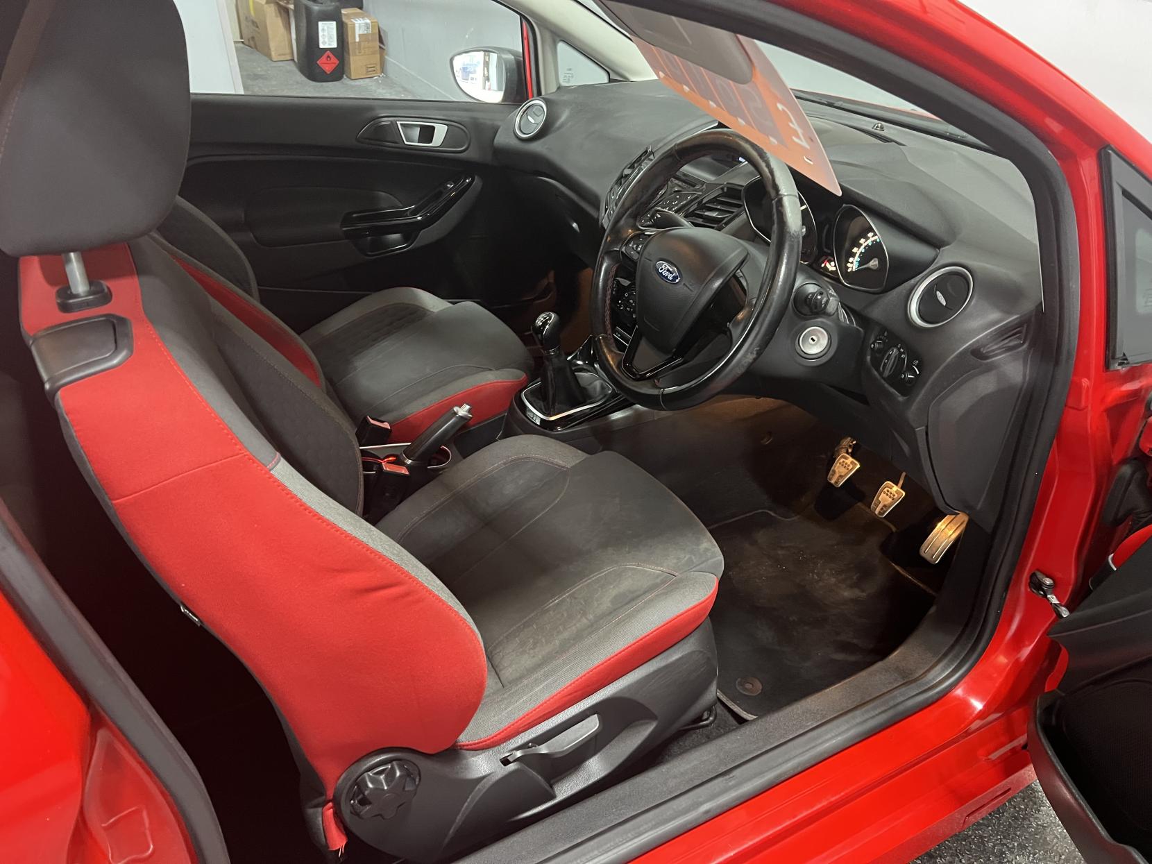 Ford Fiesta 1.0T EcoBoost Zetec S Hatchback 3dr Petrol Manual Euro 6 (s/s) (140 ps)