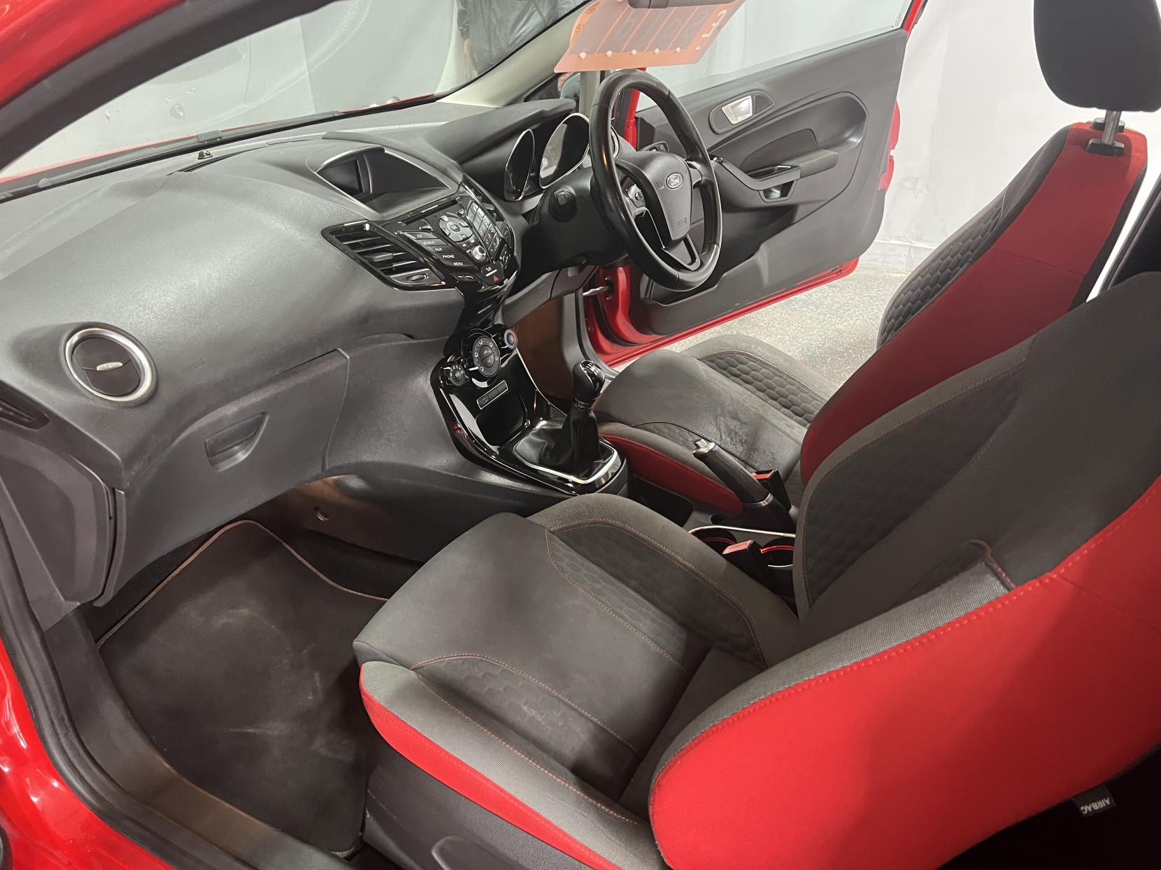 Ford Fiesta 1.0T EcoBoost Zetec S Hatchback 3dr Petrol Manual Euro 6 (s/s) (140 ps)