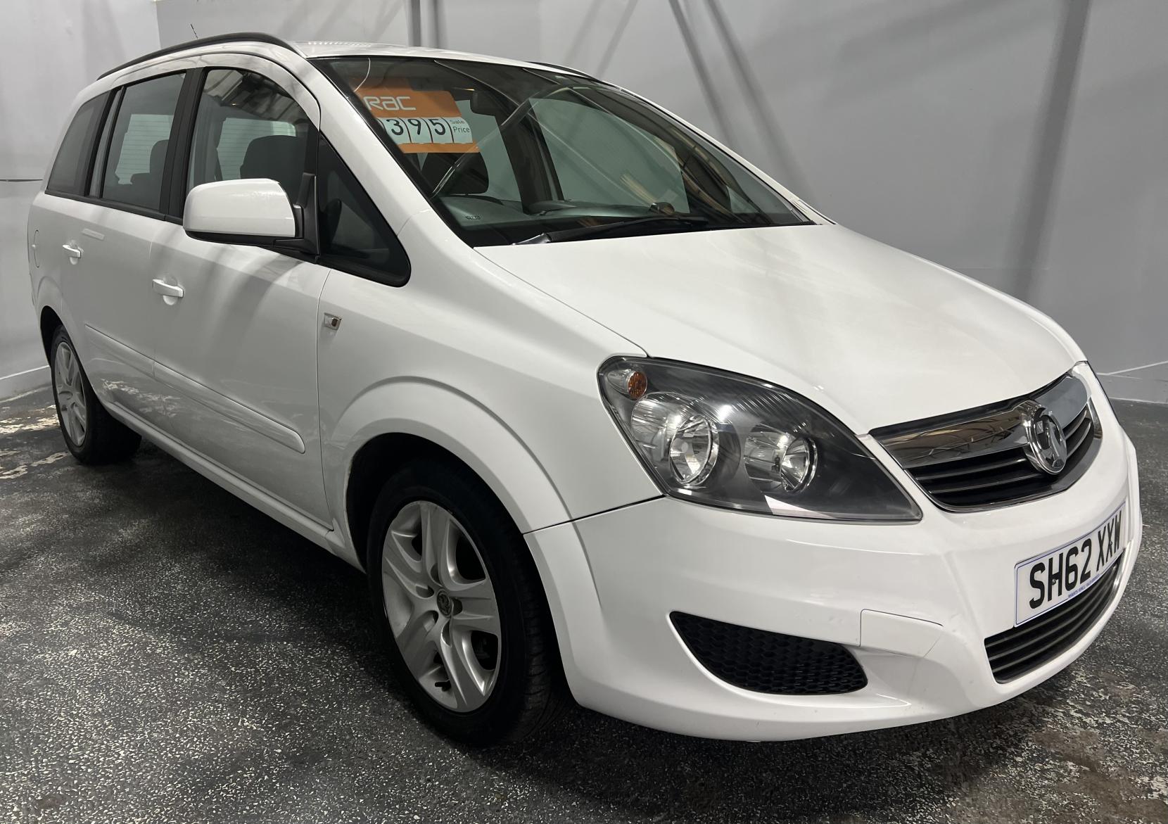 Vauxhall Zafira 1.6 16V Exclusiv MPV 5dr Petrol Manual Euro 5 (115 ps)