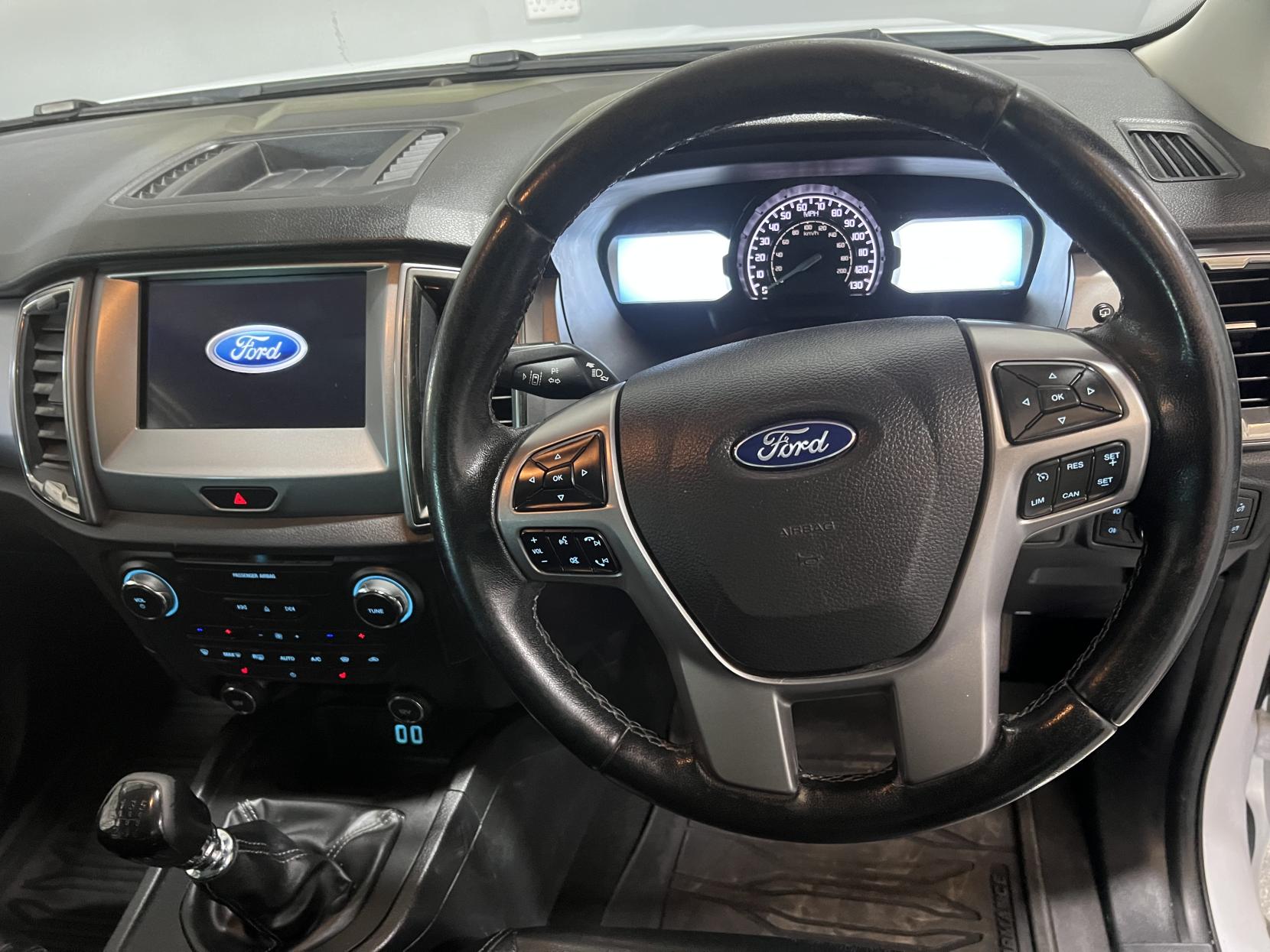 Ford Ranger 2.0 EcoBlue Limited Pickup Double Cab 4dr Diesel Manual 4WD Euro 6 (s/s) (170 ps)