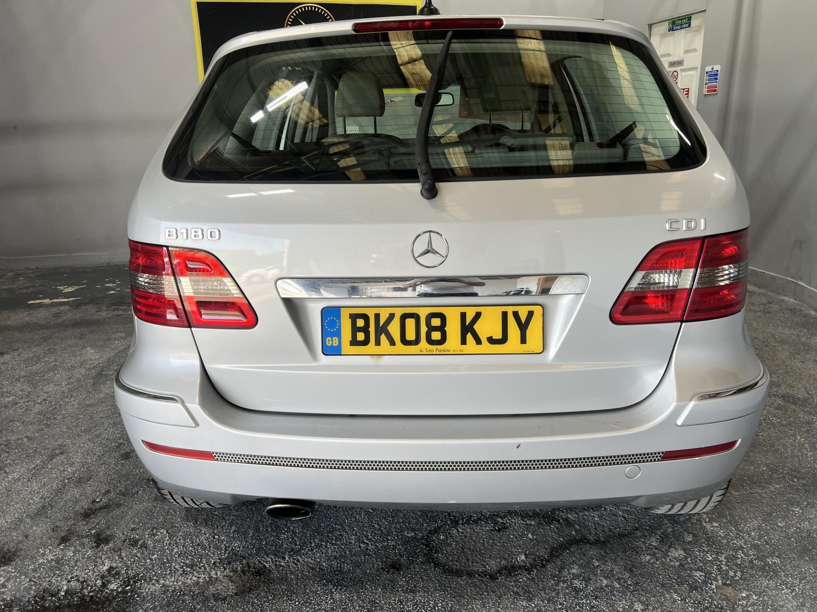 Mercedes-Benz B Class 2.0 B180 SE MPV 5dr Diesel Manual (146 g/km, 109 bhp)