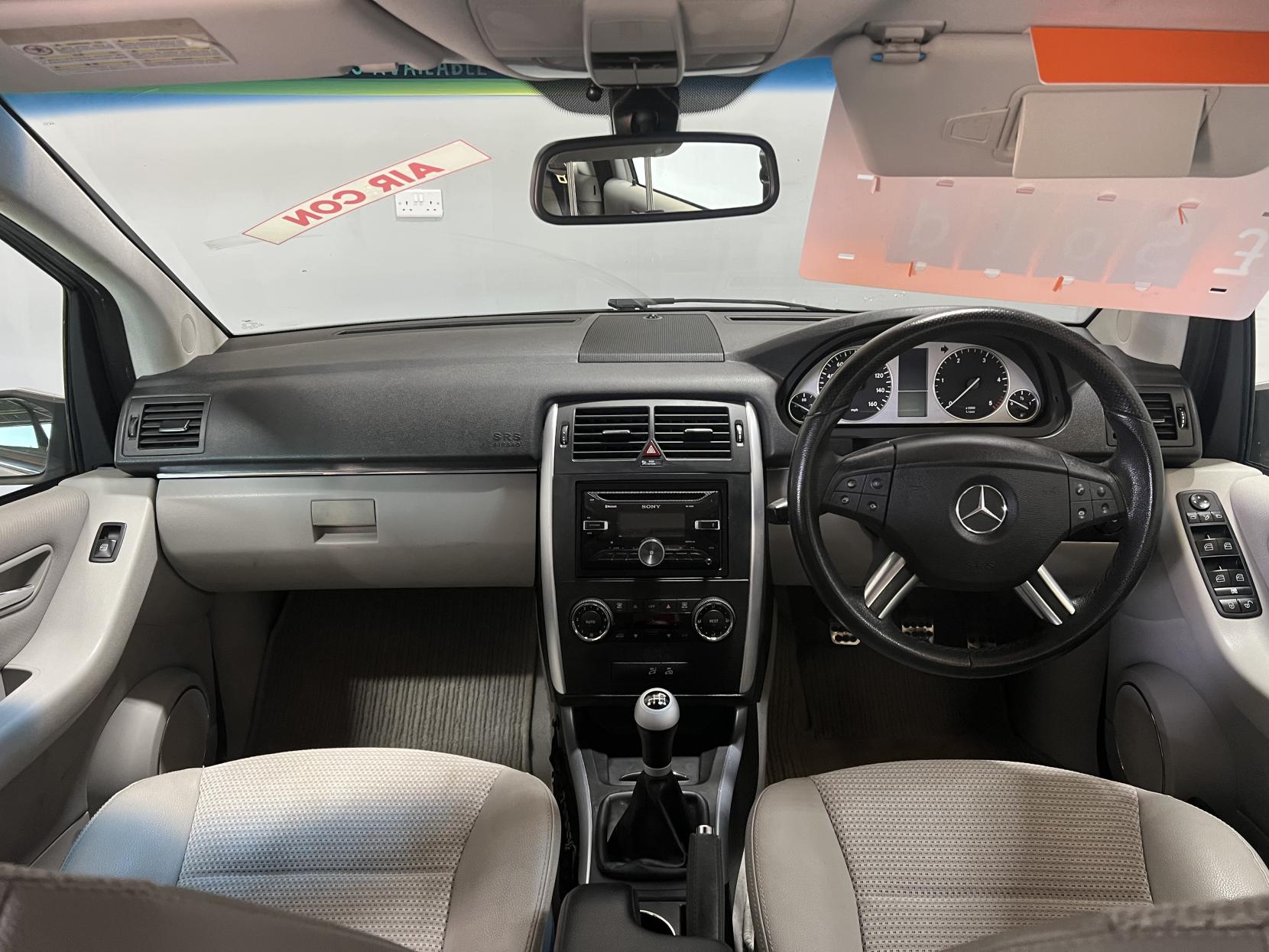 Mercedes-Benz B Class 2.0 B180 SE MPV 5dr Diesel Manual (146 g/km, 109 bhp)