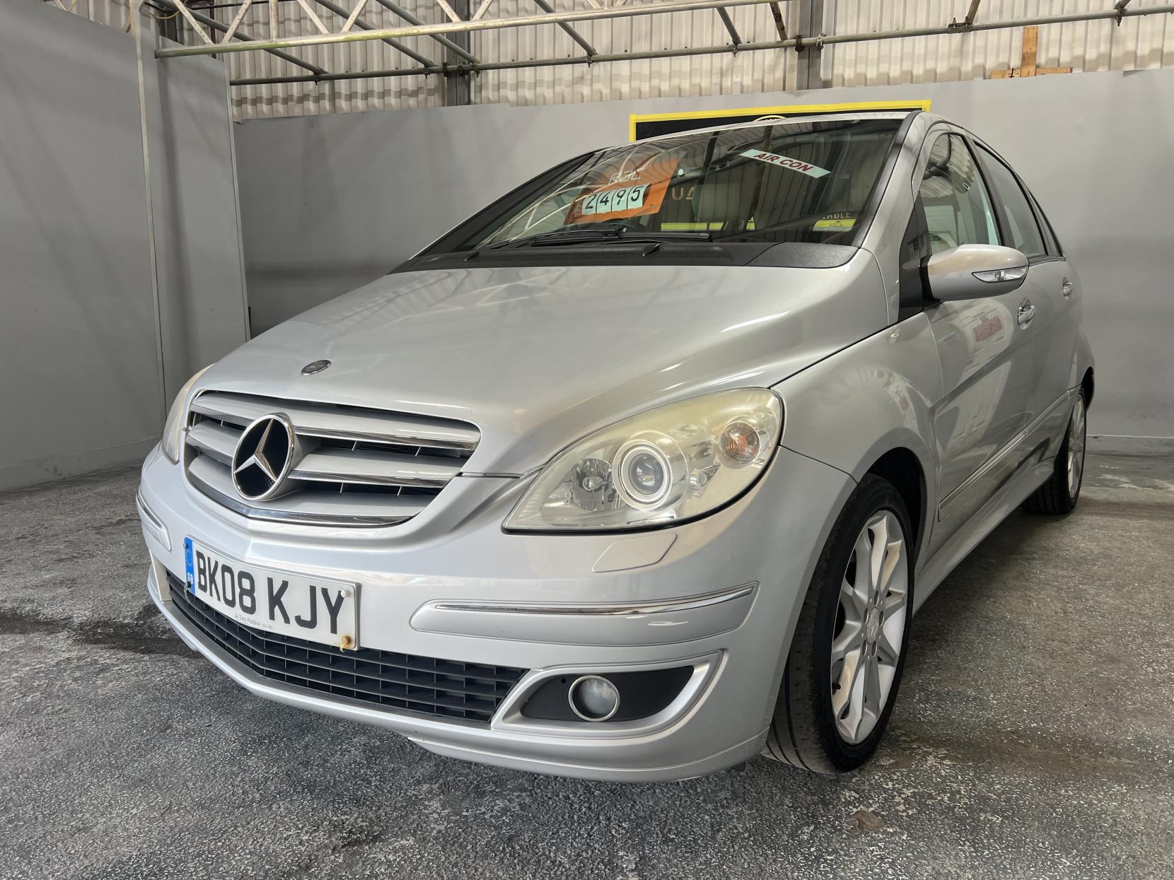 Mercedes-Benz B Class 2.0 B180 SE MPV 5dr Diesel Manual (146 g/km, 109 bhp)