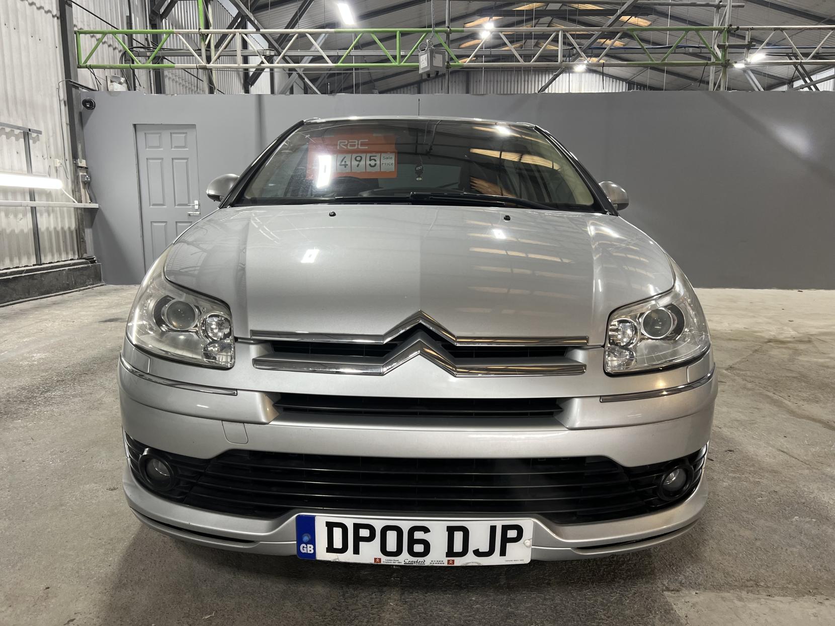 Citroen C4 2.0i 16V Exclusive Hatchback 5dr Petrol Automatic (193 g/km, 143 bhp)