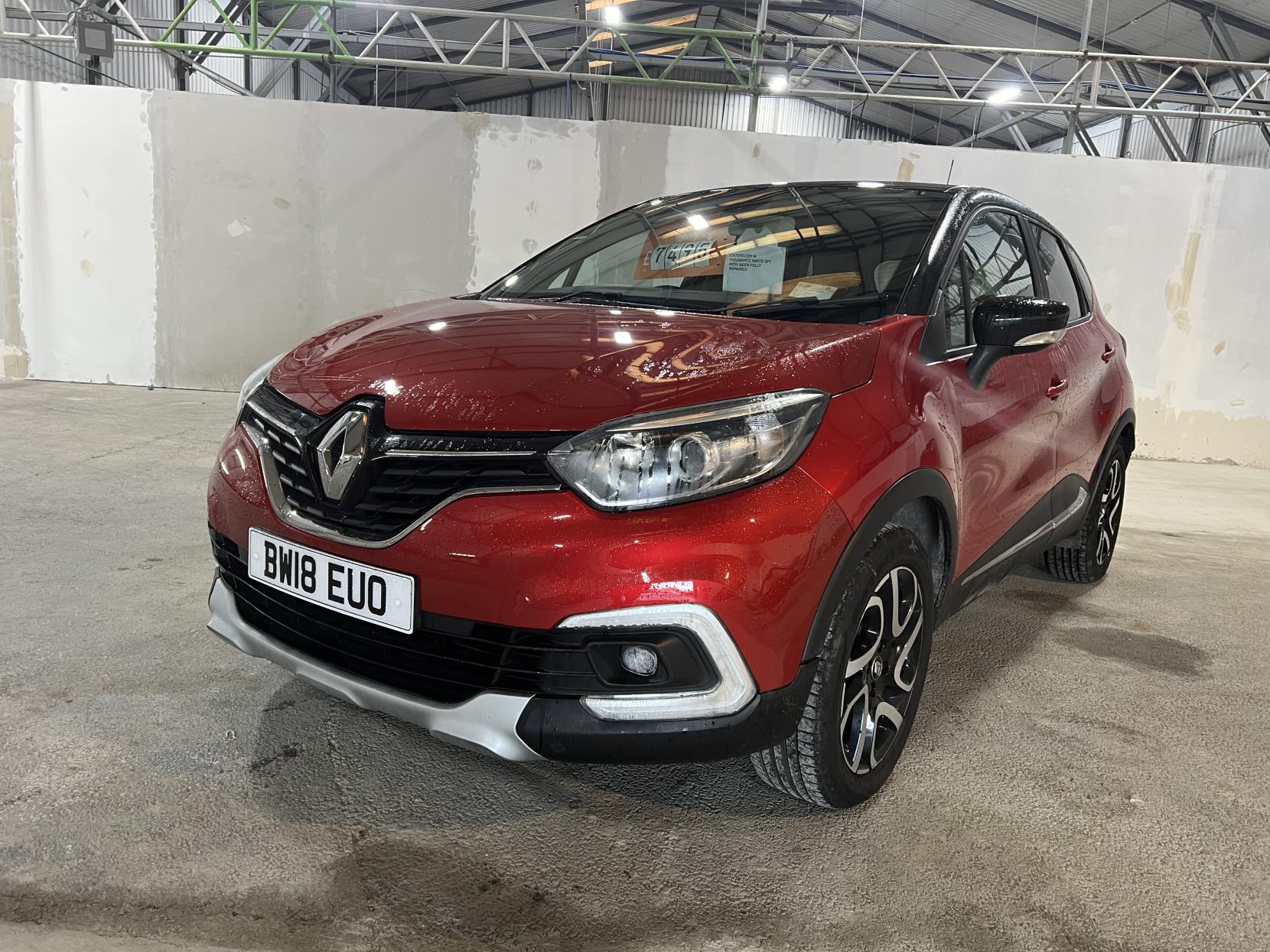 Renault Captur 0.9 TCe ENERGY Iconic SUV 5dr Petrol Manual Euro 6 (s/s) (90 ps)