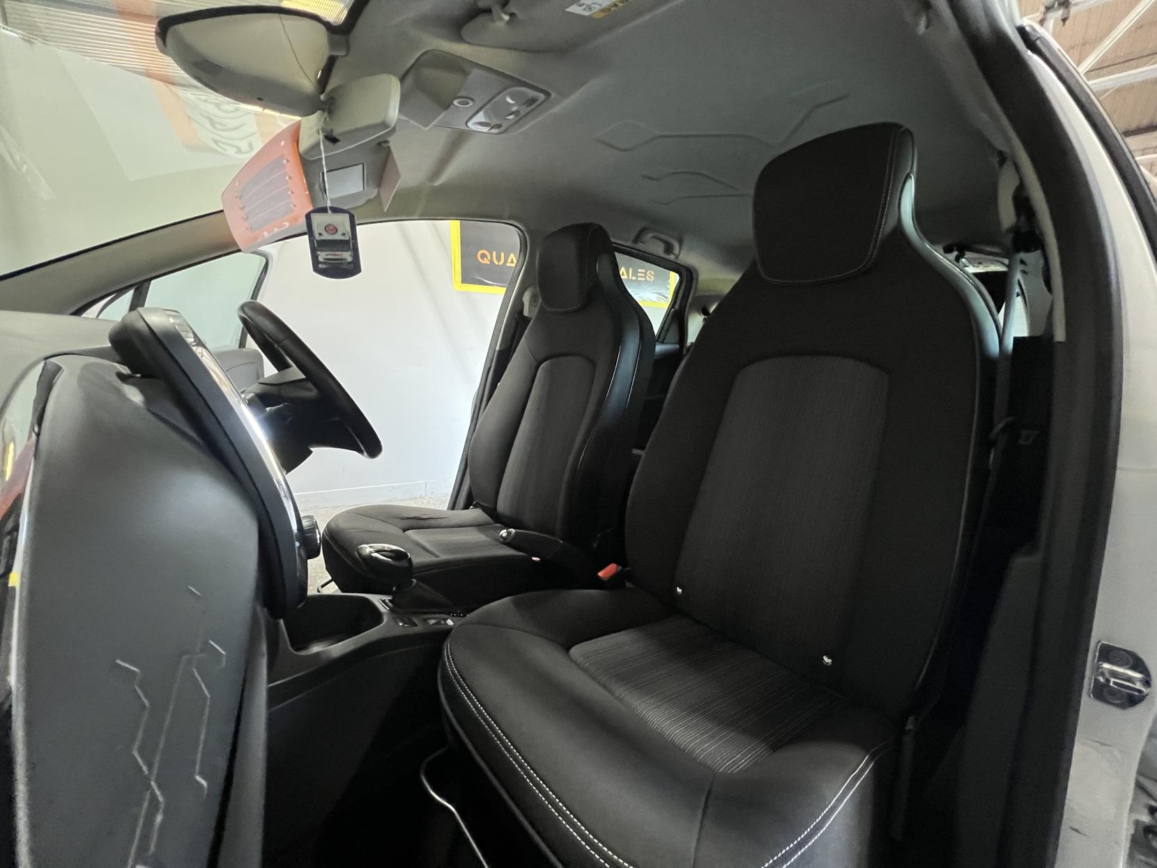 Renault Zoe R110 41kWh Dynamique Nav Hatchback 5dr Electric Auto (i) (107 bhp)