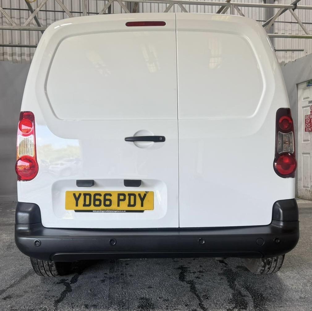 Citroen Berlingo 1.6 BlueHDi 625 Enterprise Panel Van 5dr Diesel Manual L1 (112 g/km, 75 bhp)