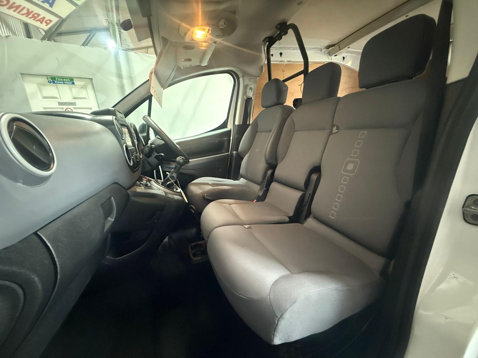 Citroen Berlingo 1.6 BlueHDi 625 Enterprise Panel Van 5dr Diesel Manual L1 (112 g/km, 75 bhp)