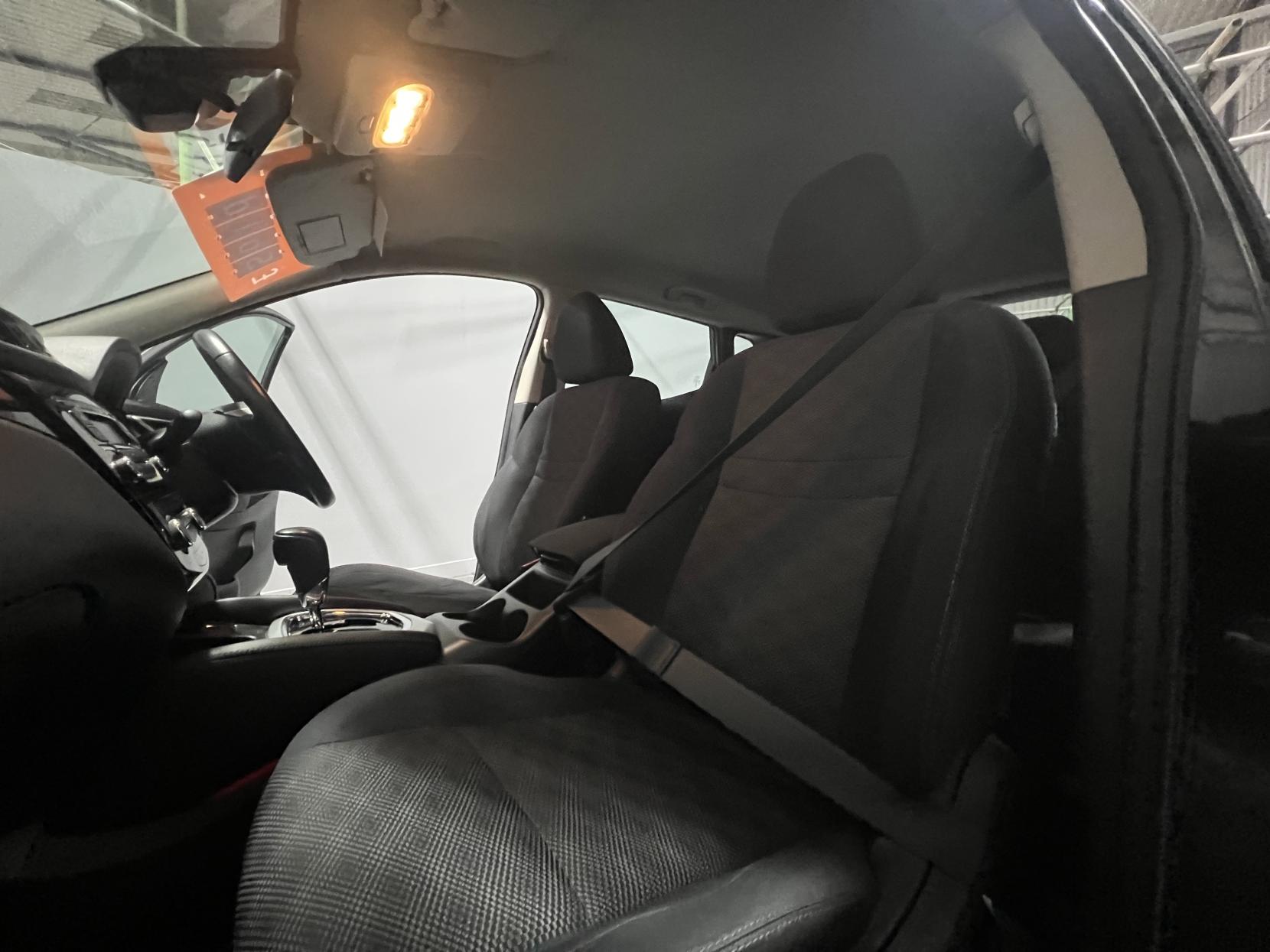 Nissan Qashqai 1.2 DIG-T Acenta SUV 5dr Petrol XTRON 2WD Euro 6 (s/s) (115 ps)