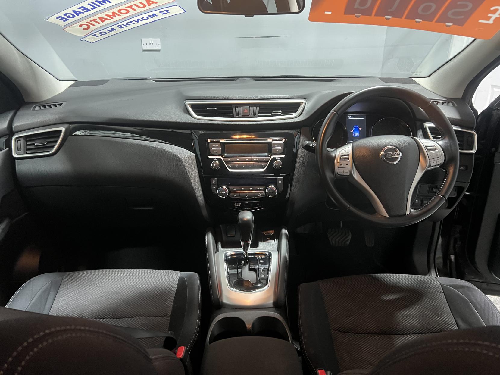 Nissan Qashqai 1.2 DIG-T Acenta SUV 5dr Petrol XTRON 2WD Euro 6 (s/s) (115 ps)