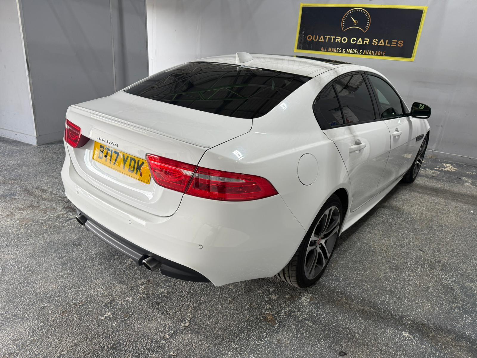 Jaguar XE 2.0i R-Sport Saloon 4dr Petrol Auto Euro 6 (s/s) (250 ps)