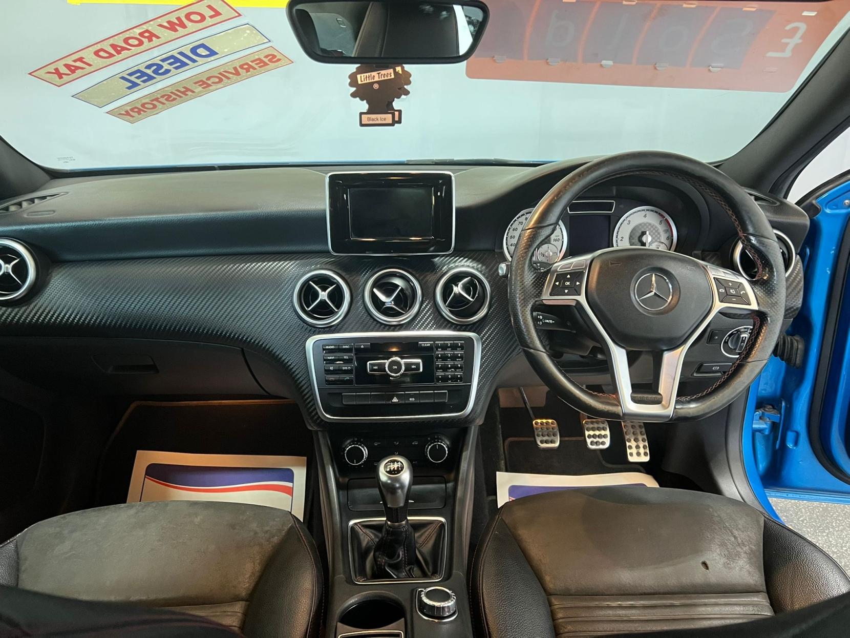 Mercedes-Benz A Class 1.5 A180 CDI AMG Sport Hatchback 5dr Diesel Manual Euro 5 (s/s) (109 ps)