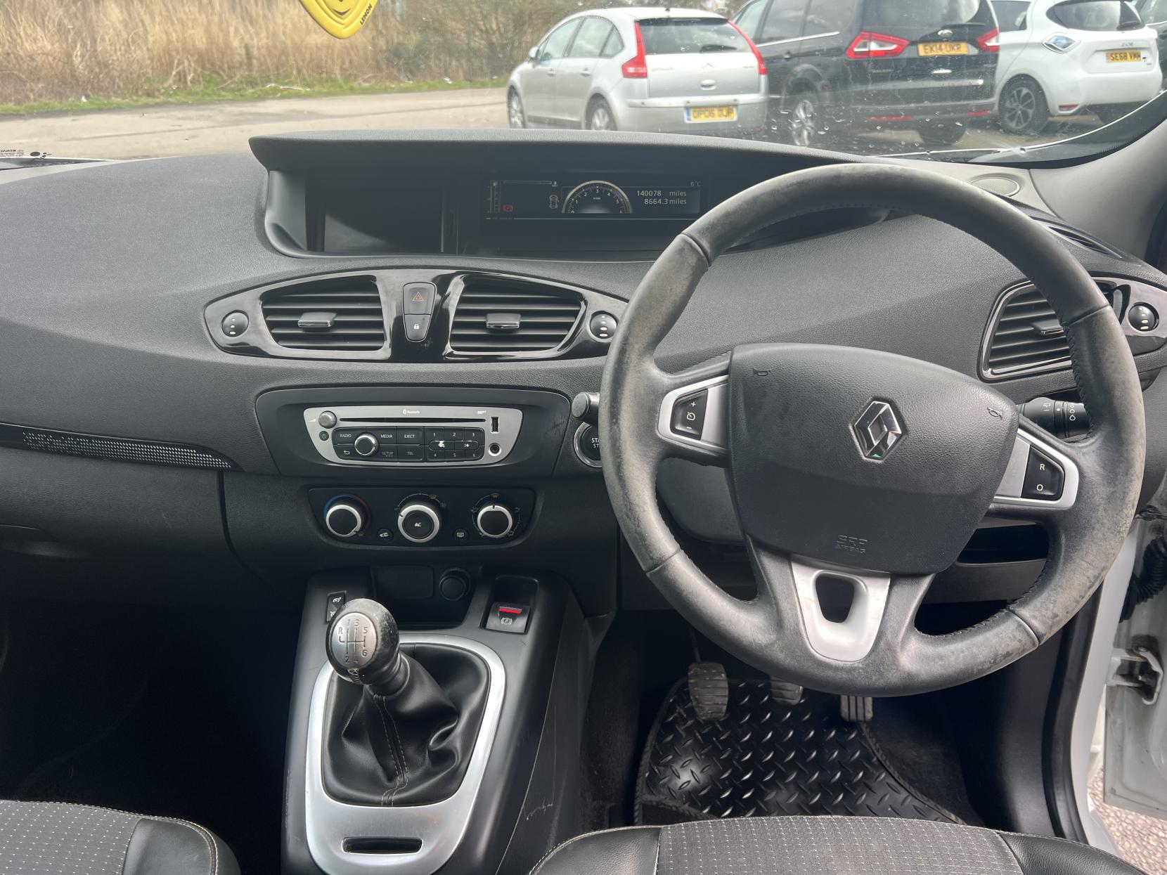 Renault Scenic 1.5 dCi Dynamique TomTom MPV 5dr Diesel Manual Euro 5 (s/s) (110 ps)