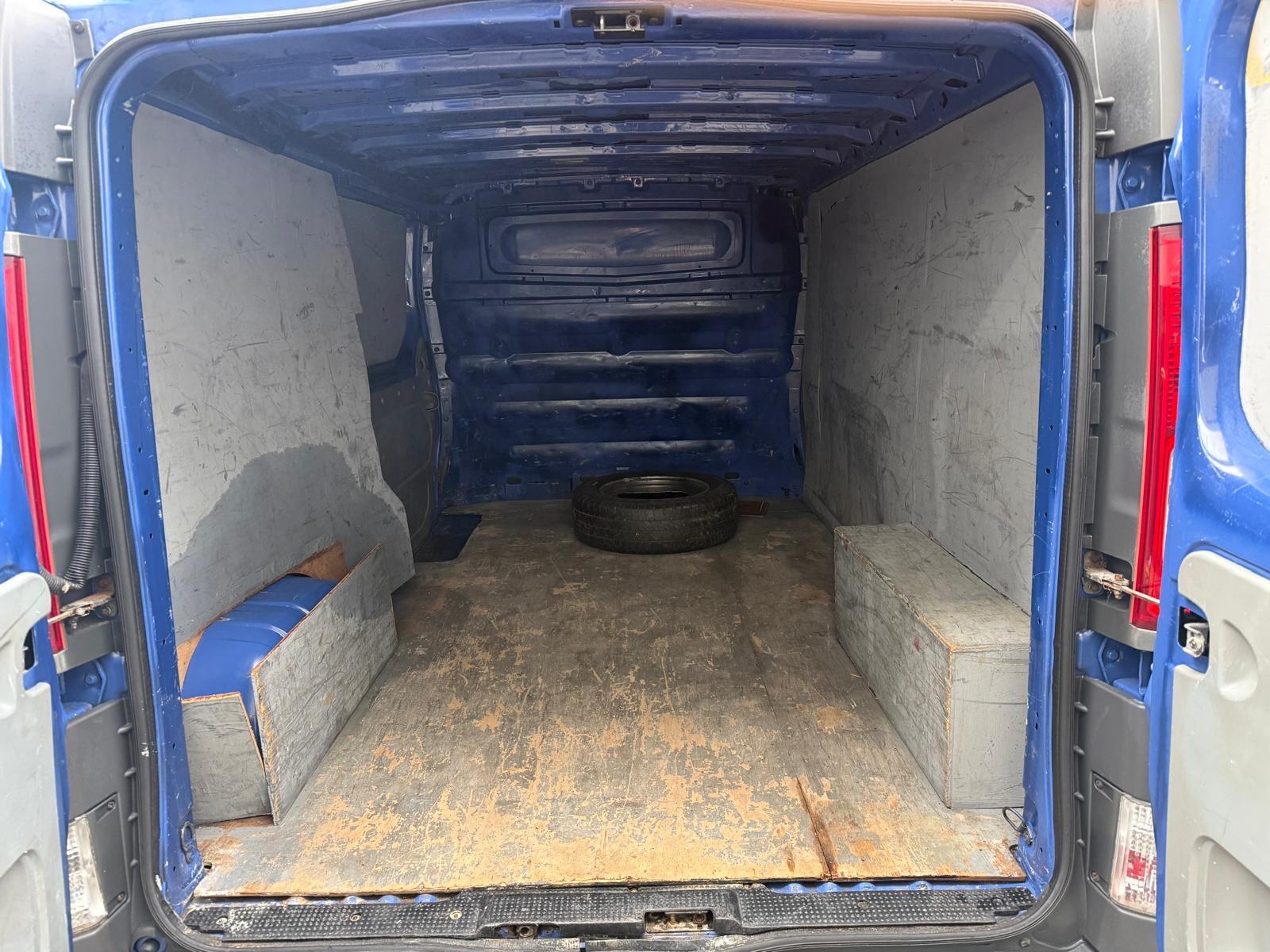 Vauxhall Vivaro 2.0 CDTi Sportive Panel Van 4dr Diesel Manual FWD L1 (195 g/km, 113 bhp)