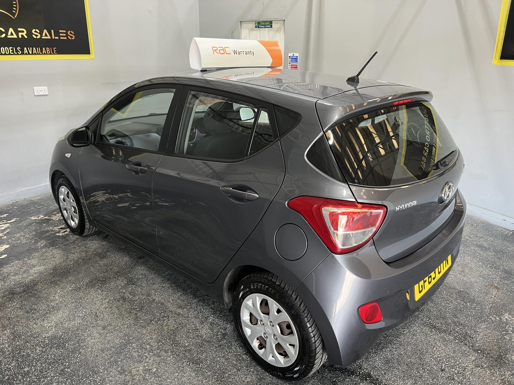 Hyundai i10 1.0 SE Hatchback 5dr Petrol Manual Euro 5 (66 ps)