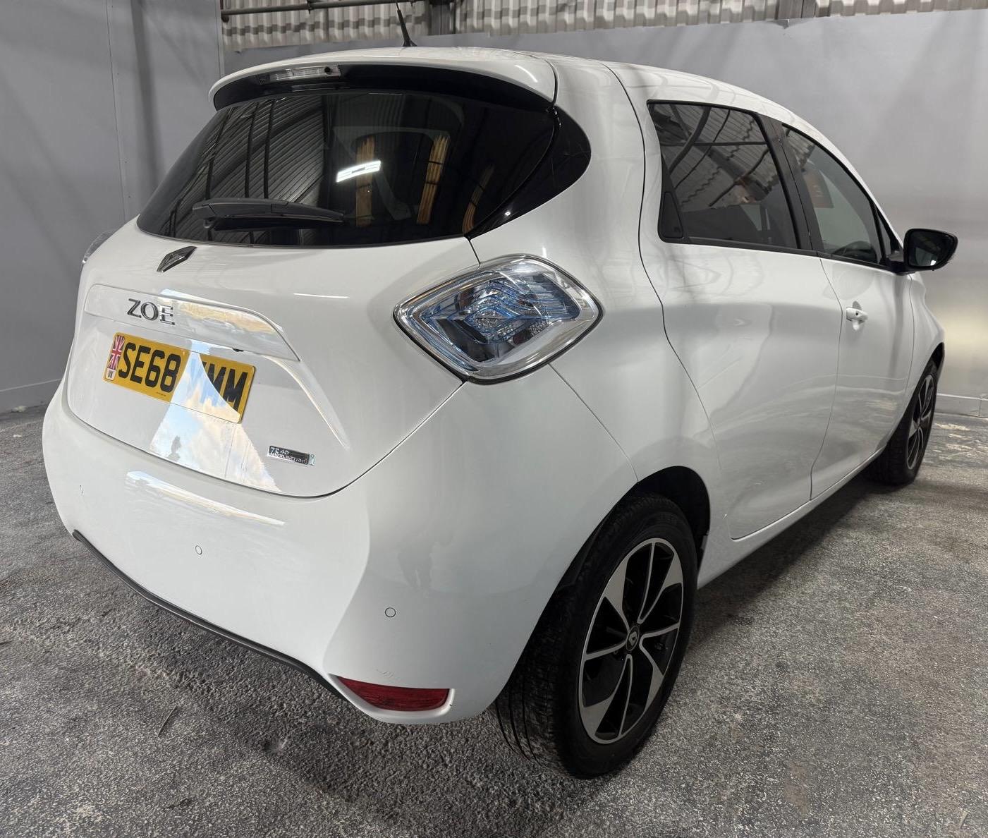 Renault Zoe R110 41kWh Dynamique Nav Hatchback 5dr Electric Auto (i) (107 bhp)