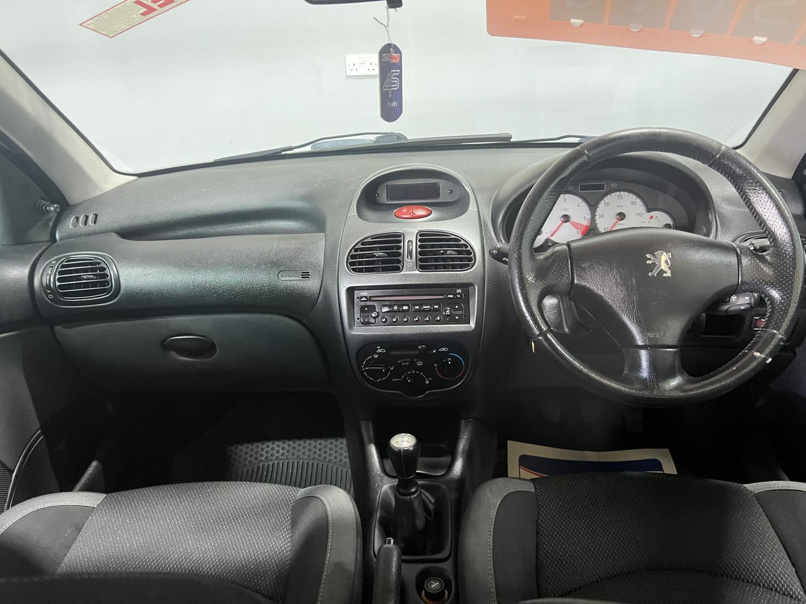 Peugeot 206 SW 1.6 HDi Verve Estate 5dr Diesel Manual (126 g/km, 110 bhp)