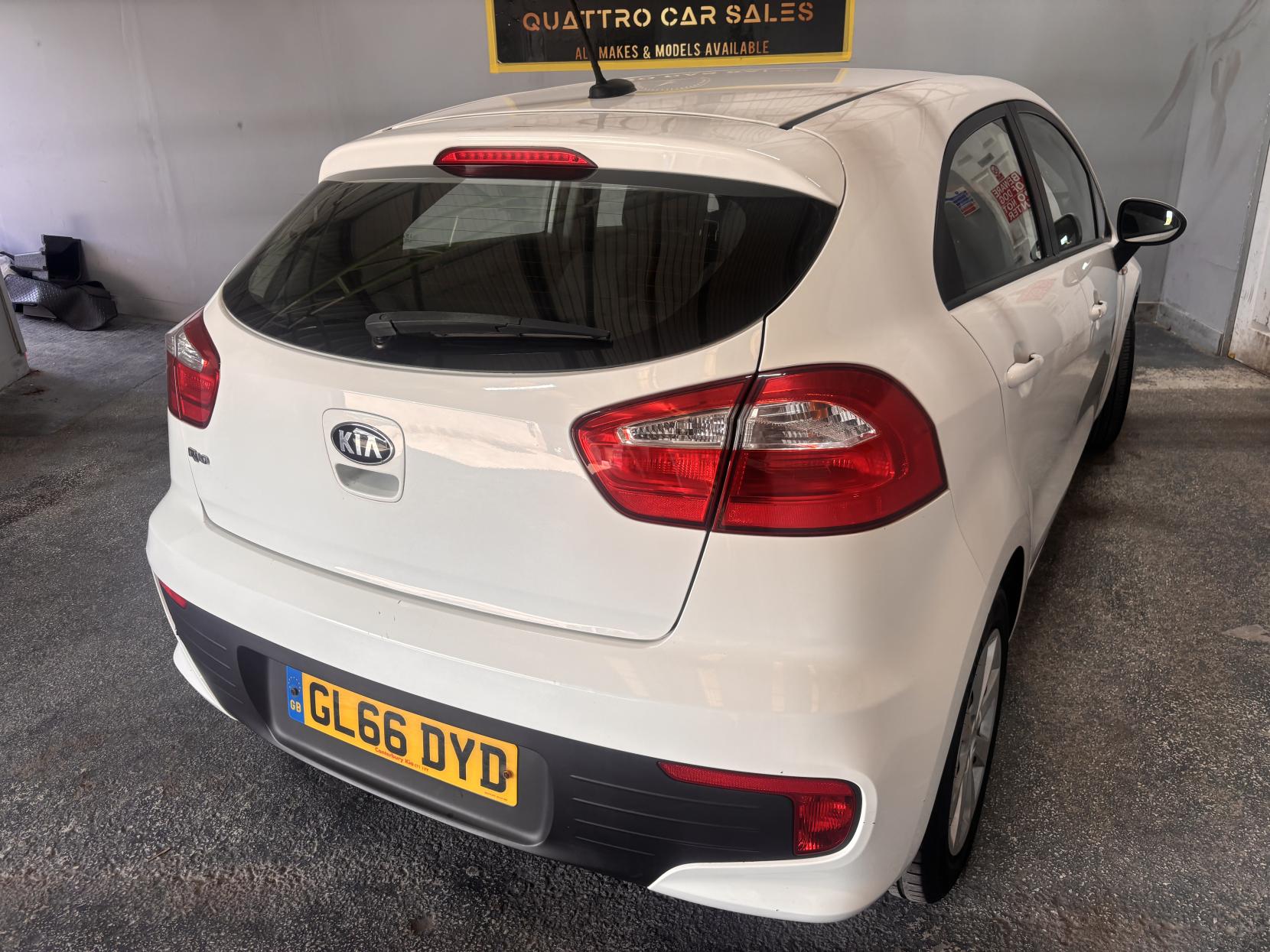 Kia Rio 1.25 1 Air Hatchback 5dr Petrol Manual Euro 6 (84 bhp)